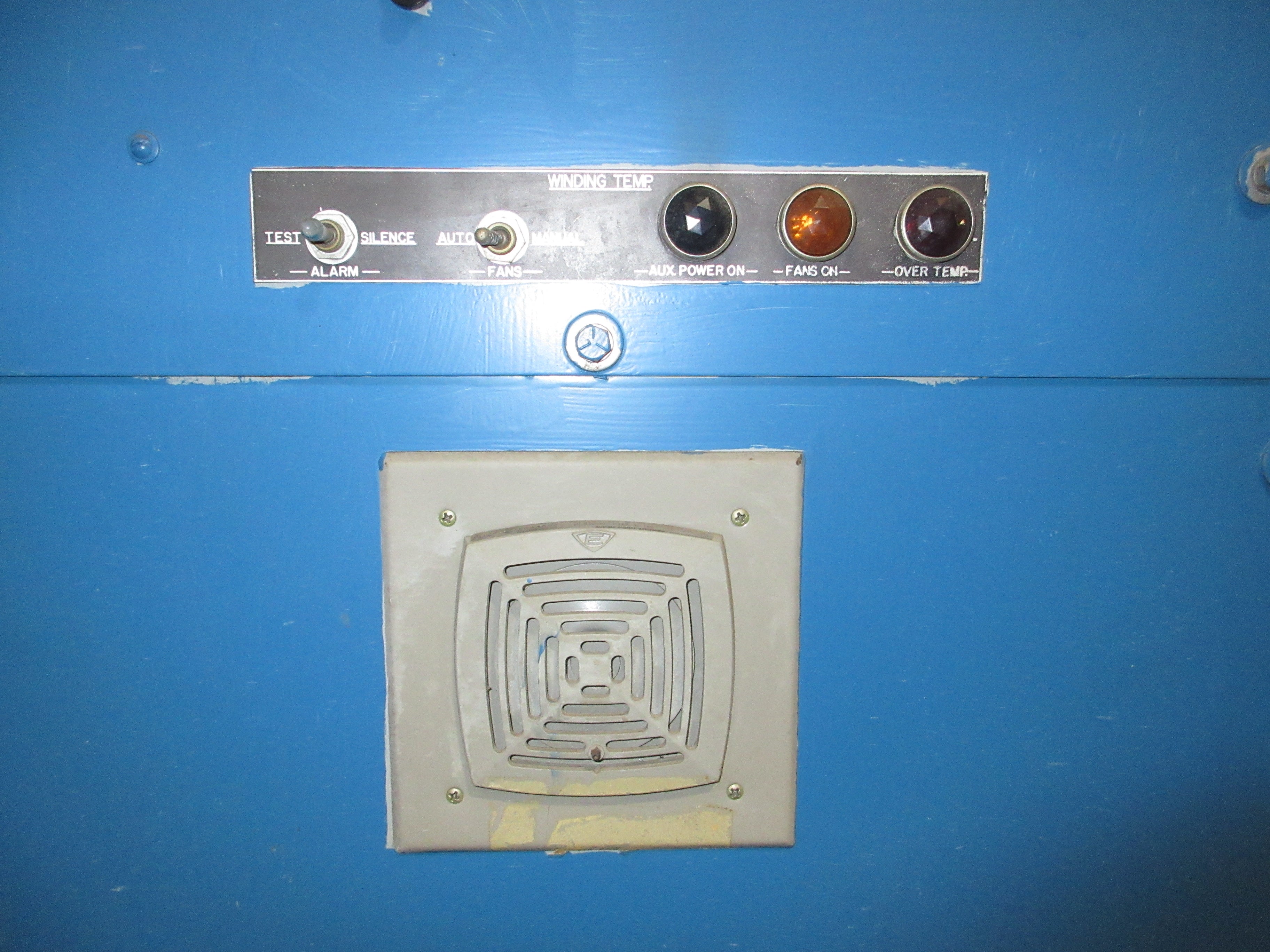 Siemens-Allis Transformer 2500kVA 3Ph 60Hz Pri: 4160V Sec: 480Y/120V Used