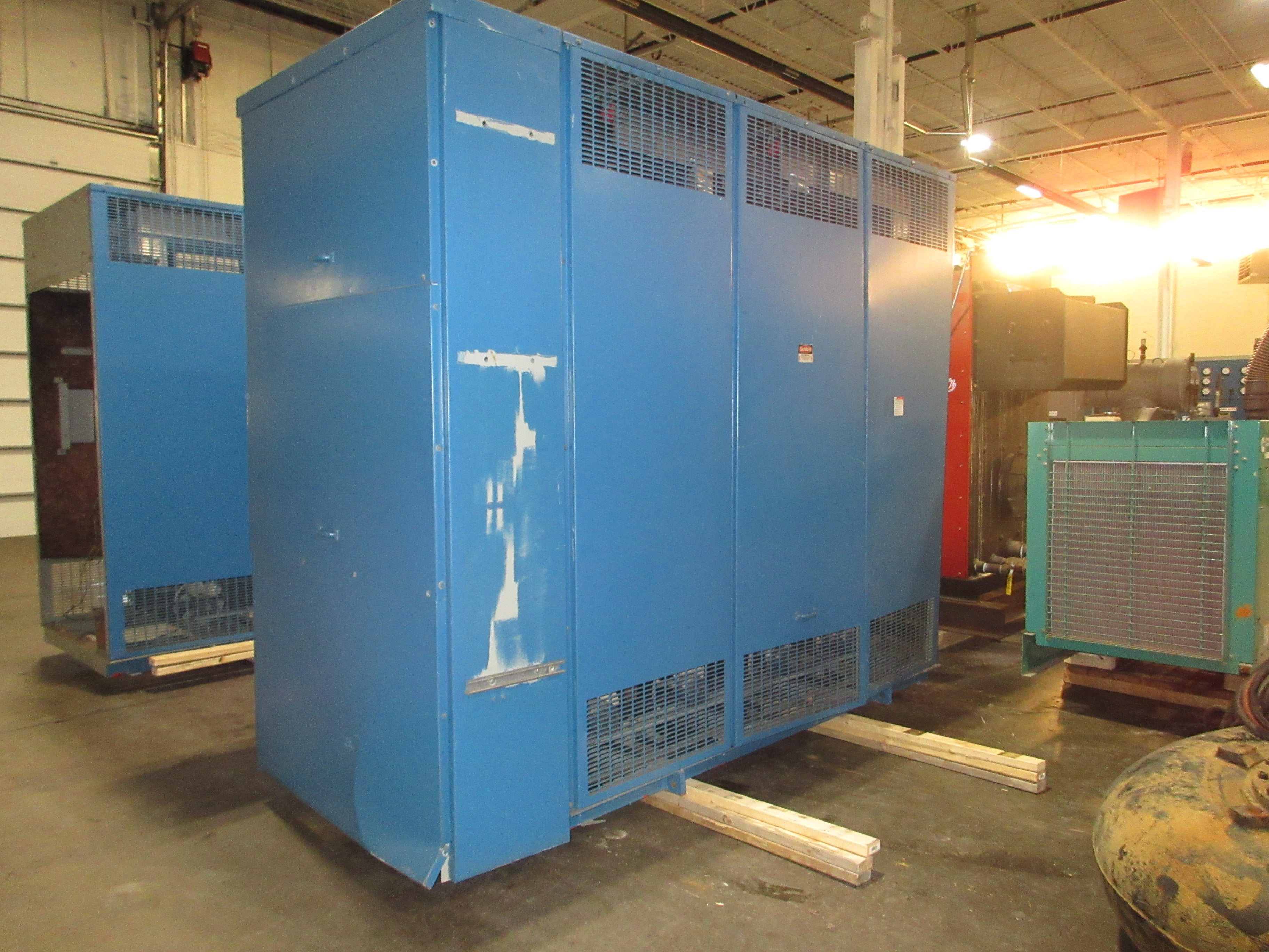Siemens-Allis Transformer 2500kVA 3Ph 60Hz Pri: 4160V Sec: 480Y/120V Used