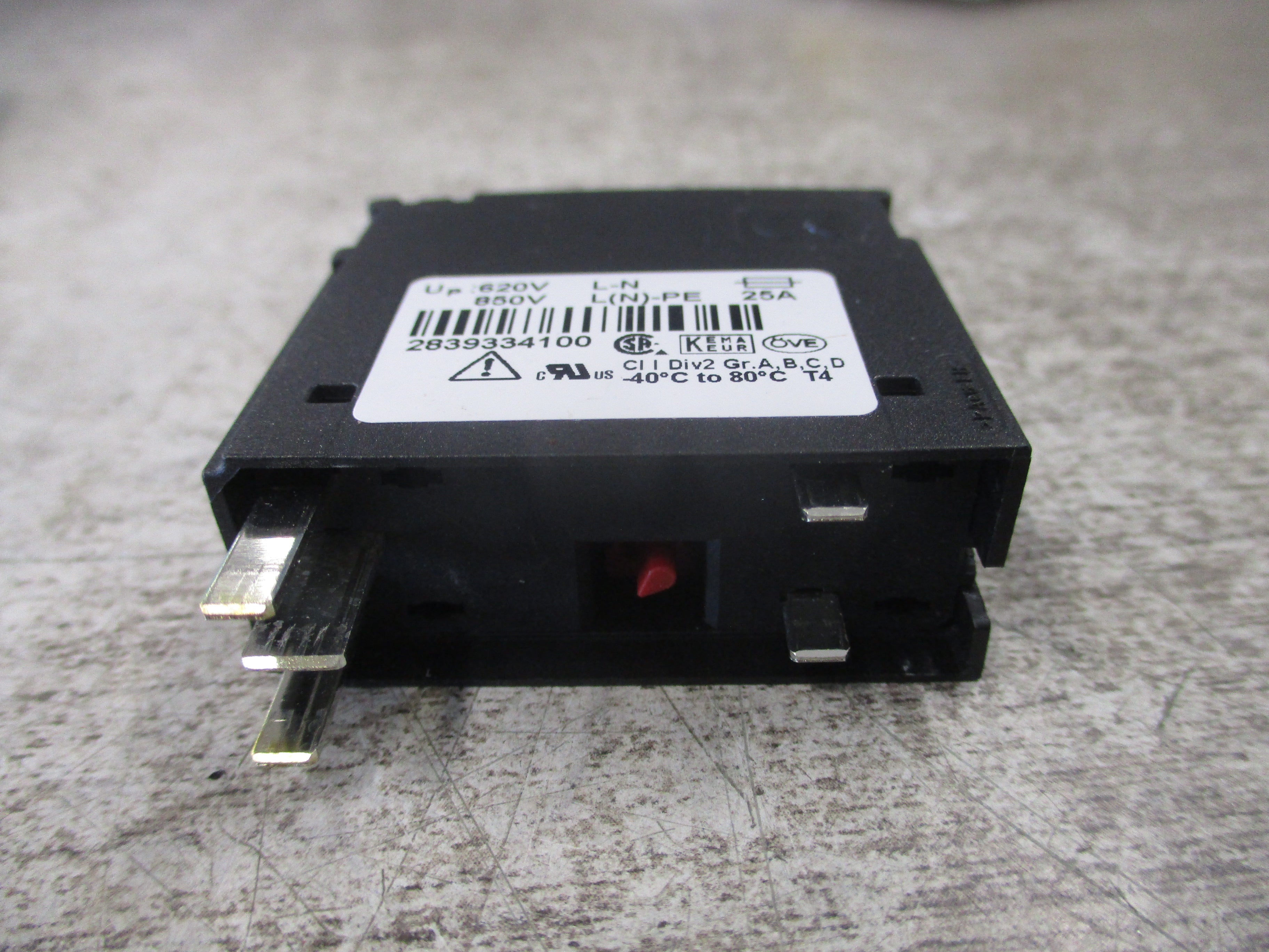 Phoenix Contact Plugtrab Module PT 2-PE/S 120AC-ST 150VAC 26A Used