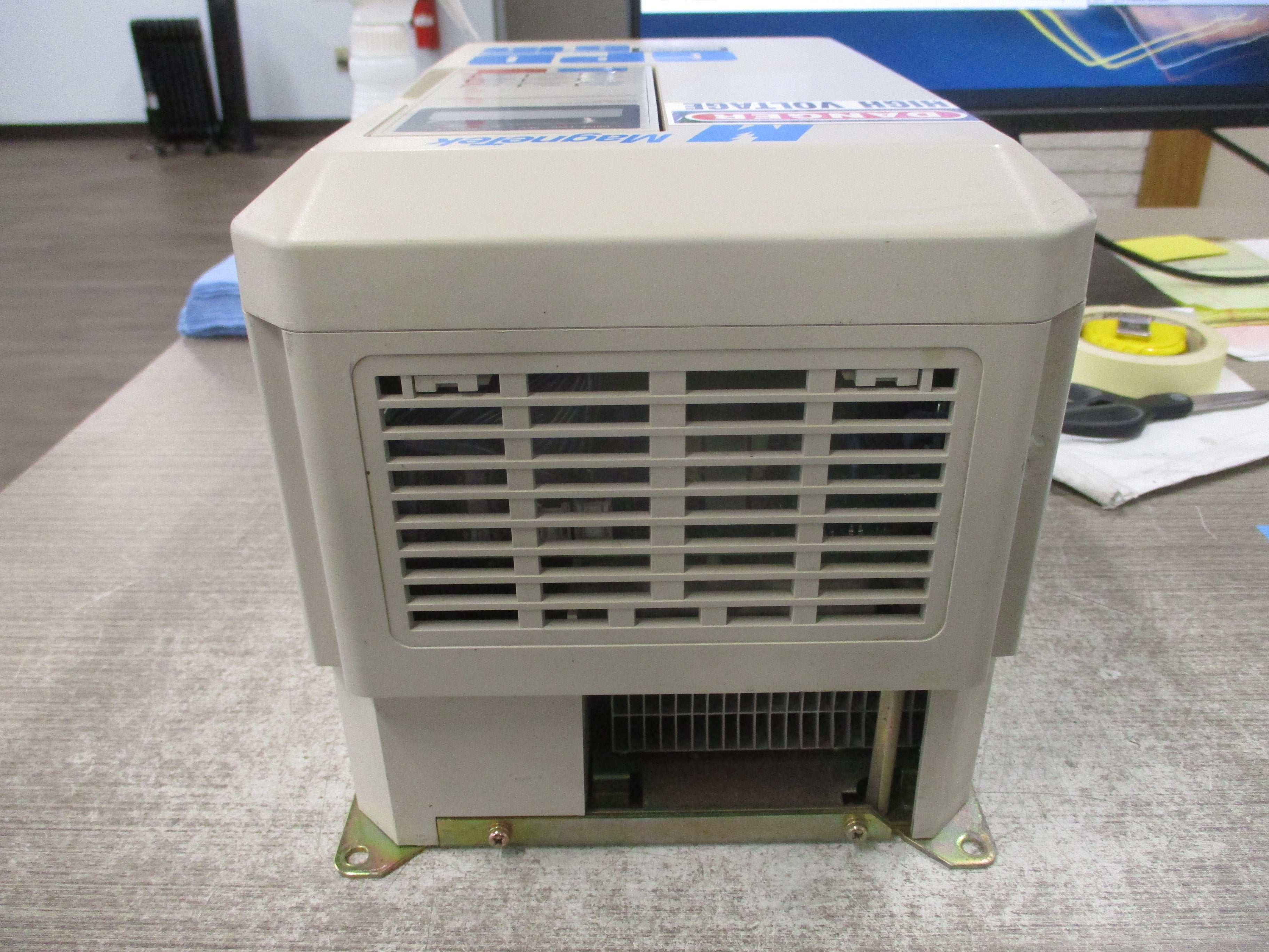 Magnetek GPD 515 AC Drive GPD515C-A025 7.5HP 3Ph