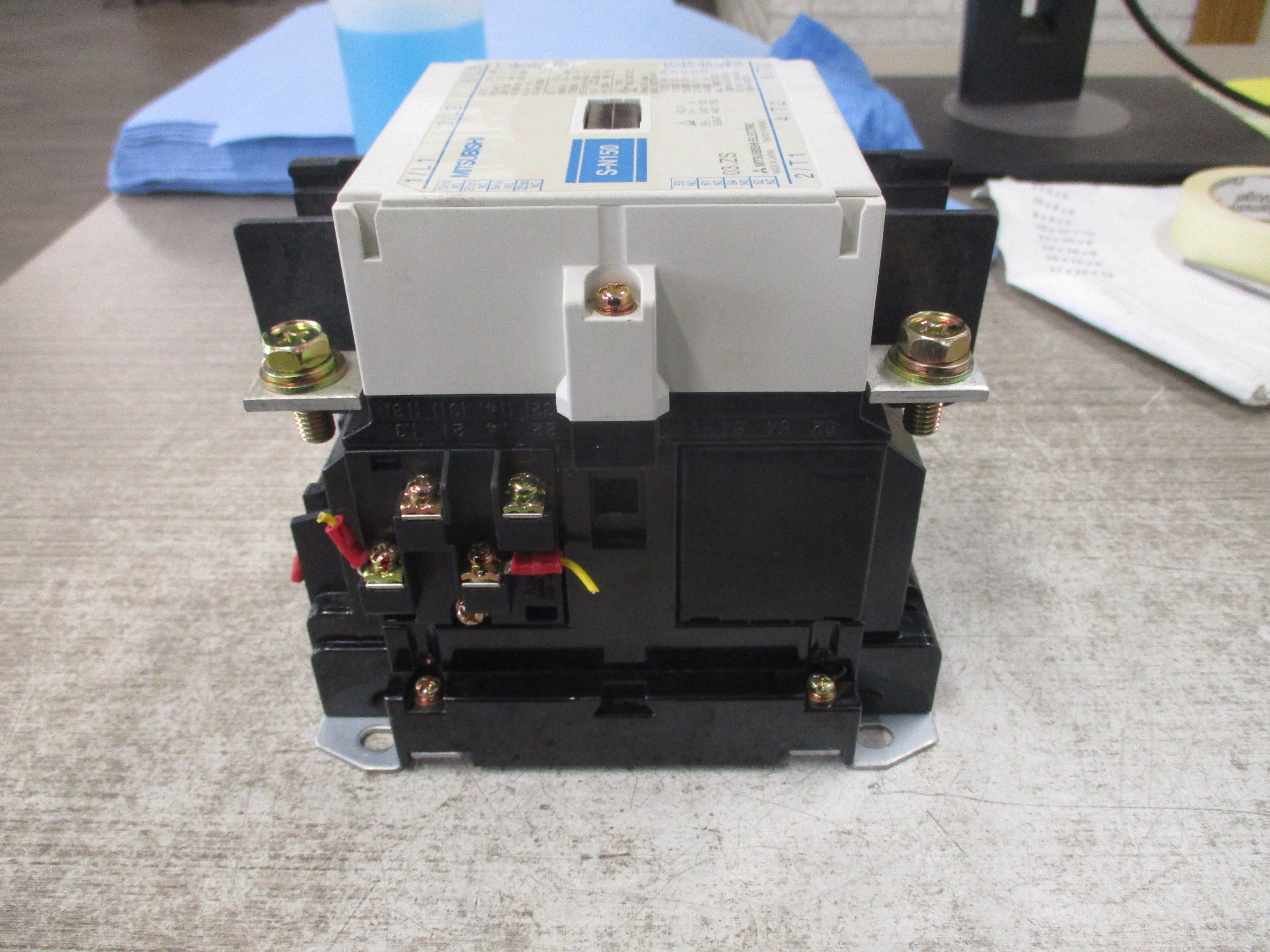 Mitsubishi Contactor S-N150 200-240V Coil 150A 600V 3P Used