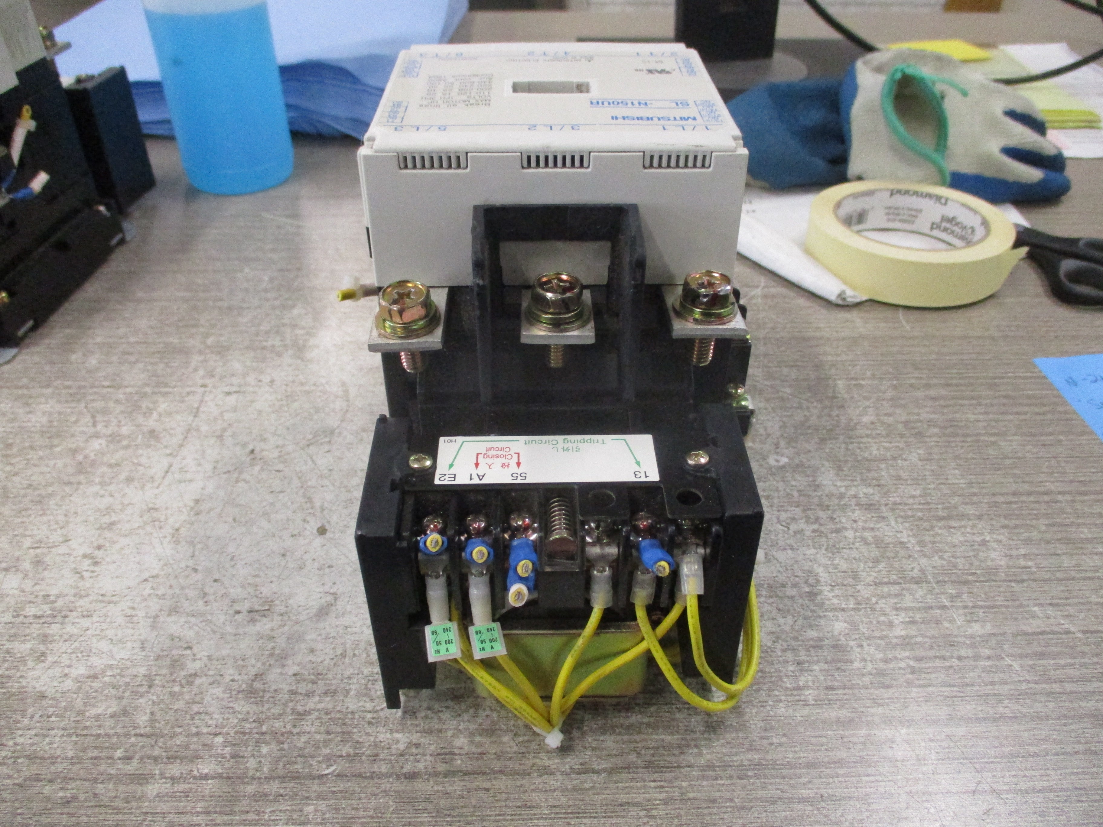 Mitsubishi Latch Contactor SL-N150UR 200-240VAC/200-220VDC Coil 150A 600V Used