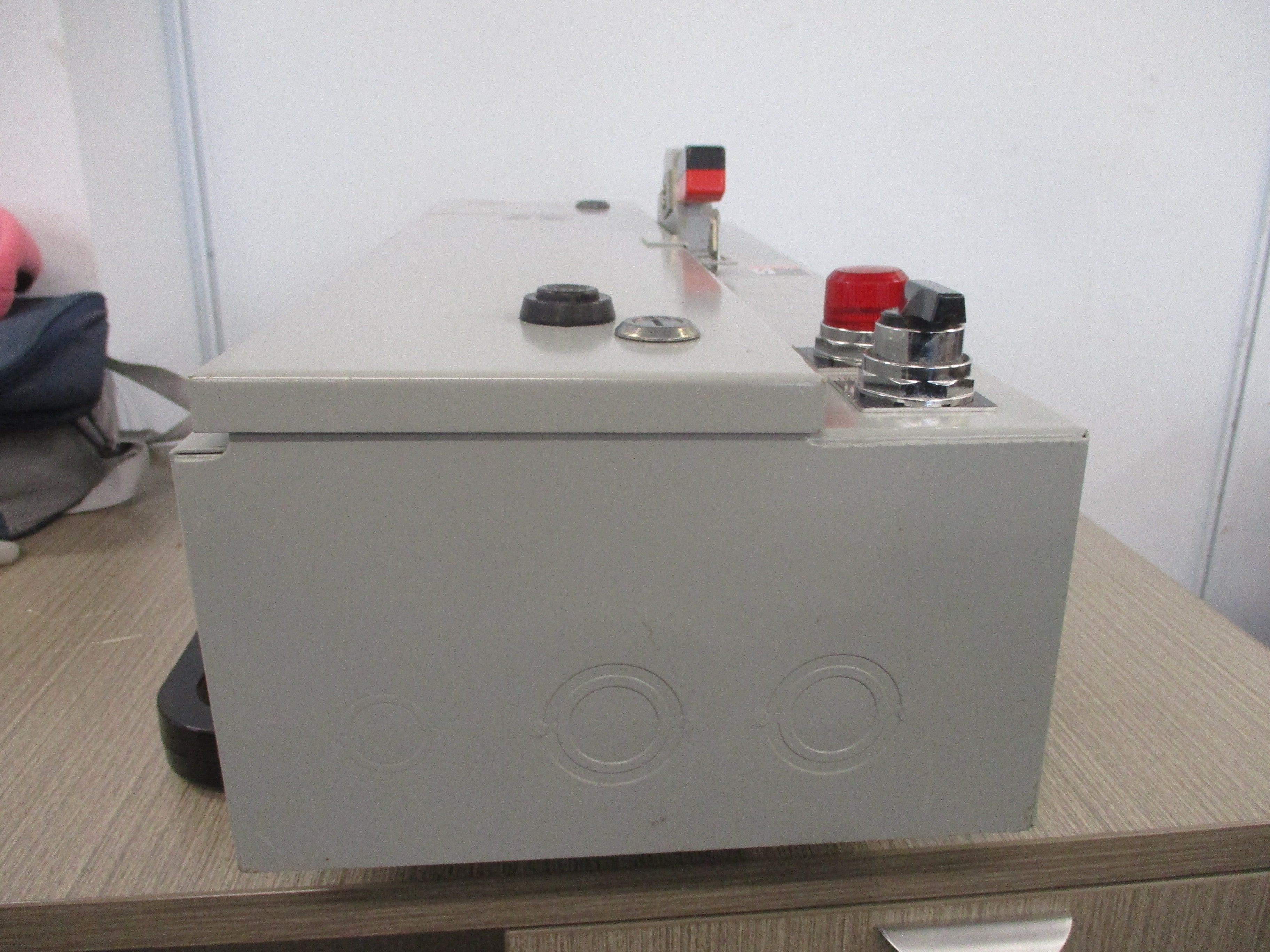 Cutler-Hammer Fusible Size 1 Combination ECN1801BJB Ser. A1 Used