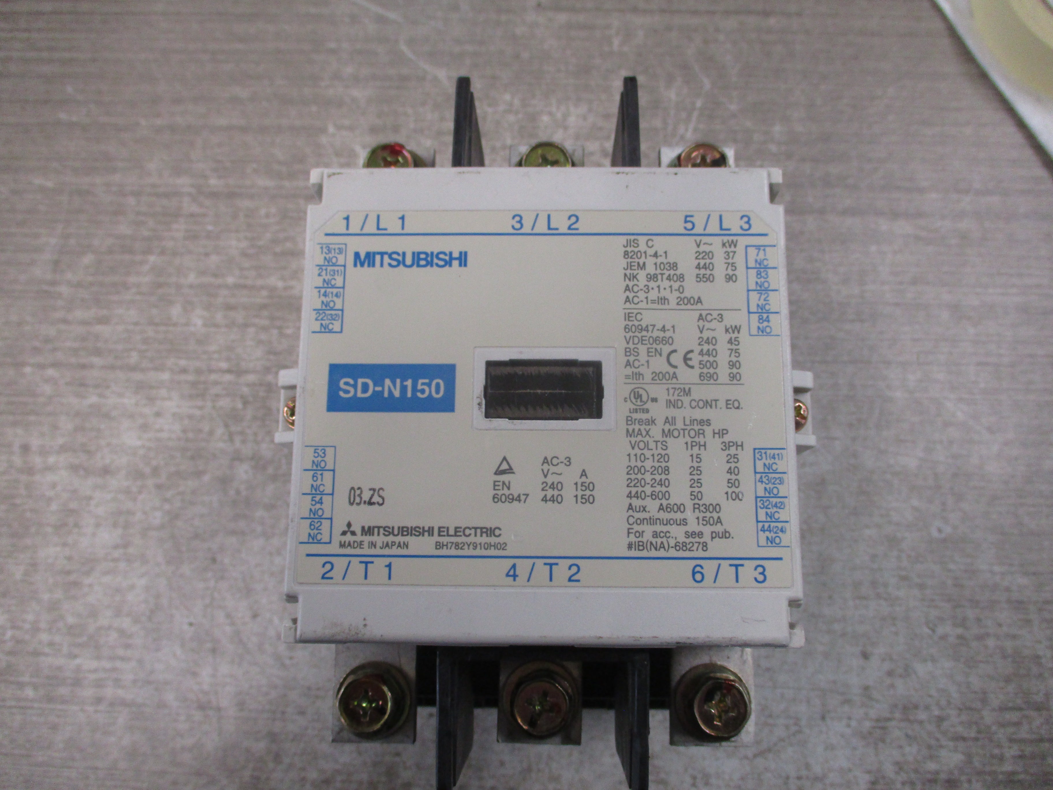 Mitsubishi Contactor SD-N150 24VDC Coil 150A 600V 3P Used