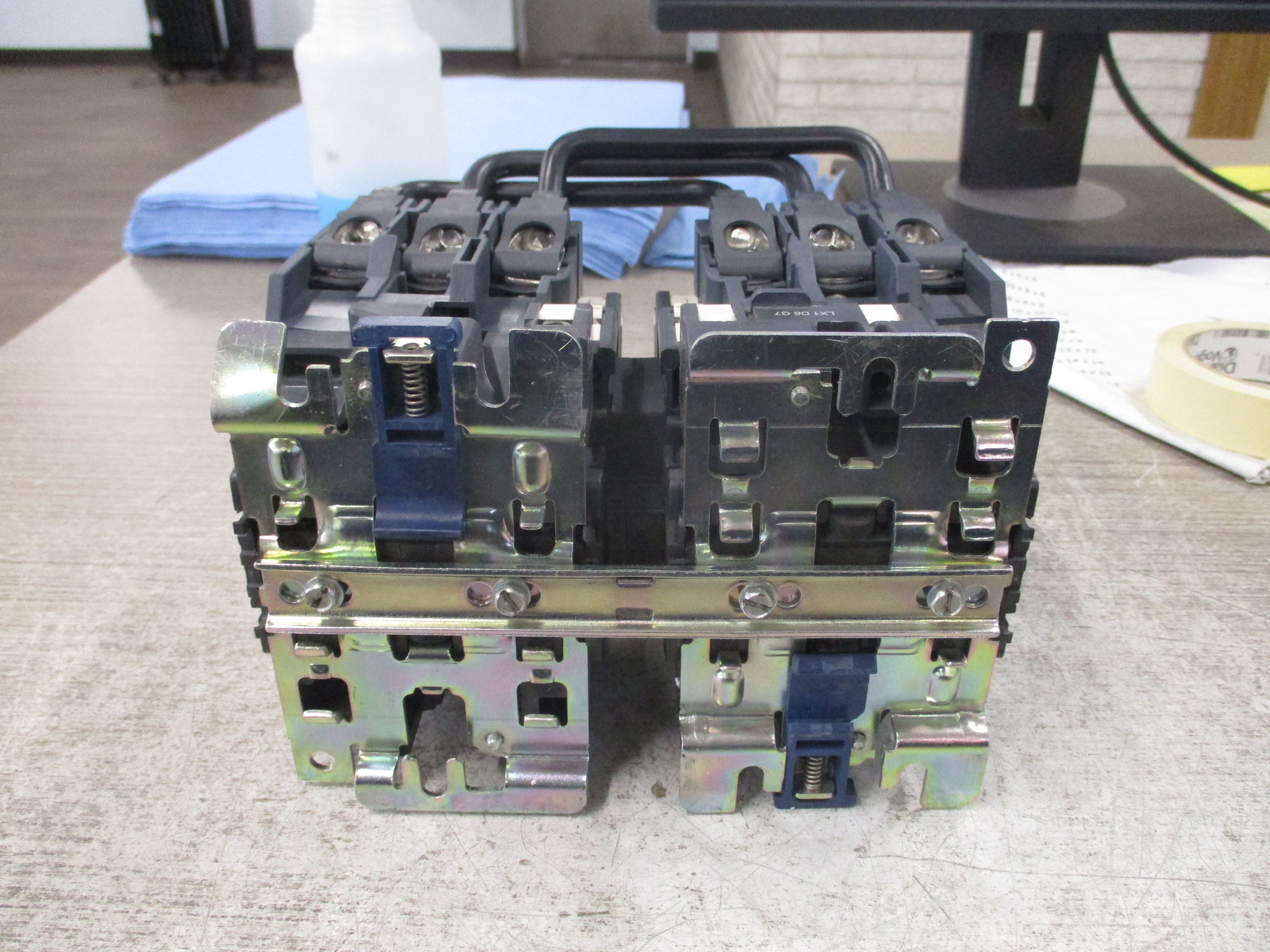 Schneider Electric Reversing Contactor LC2D80 120V Coil 110A 600V Used