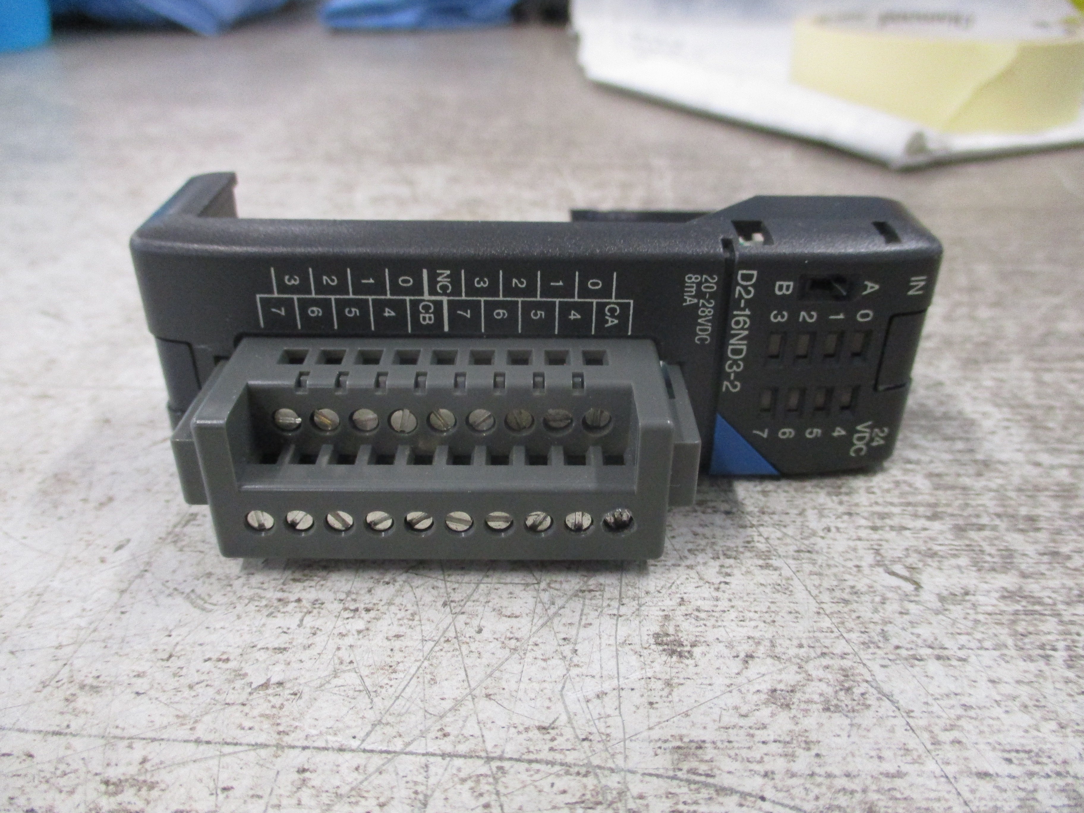 PLC Direct Output Module D2-16ND3-2 Used