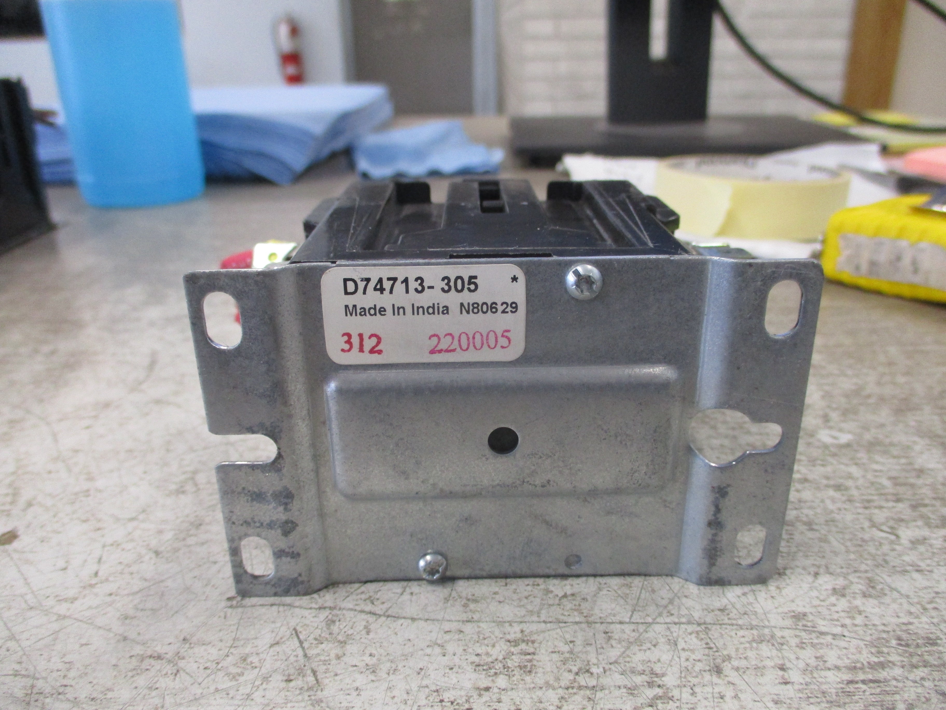 Liebert Contactor E-0100 24V Coil 40A 600V Used