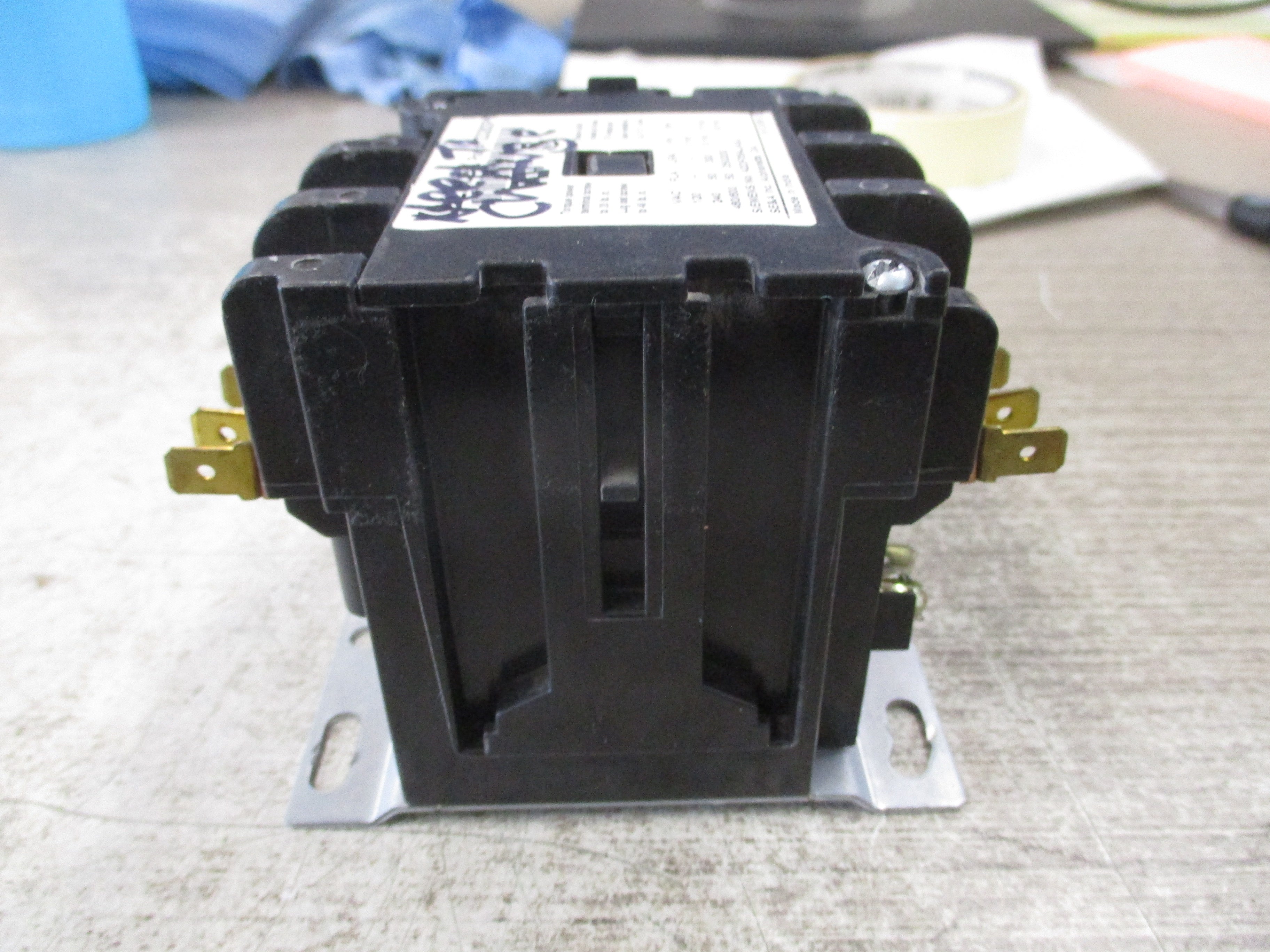 Liebert Contactor 123282P1 24V Coil 50A 600V (1) Aux Contact Used