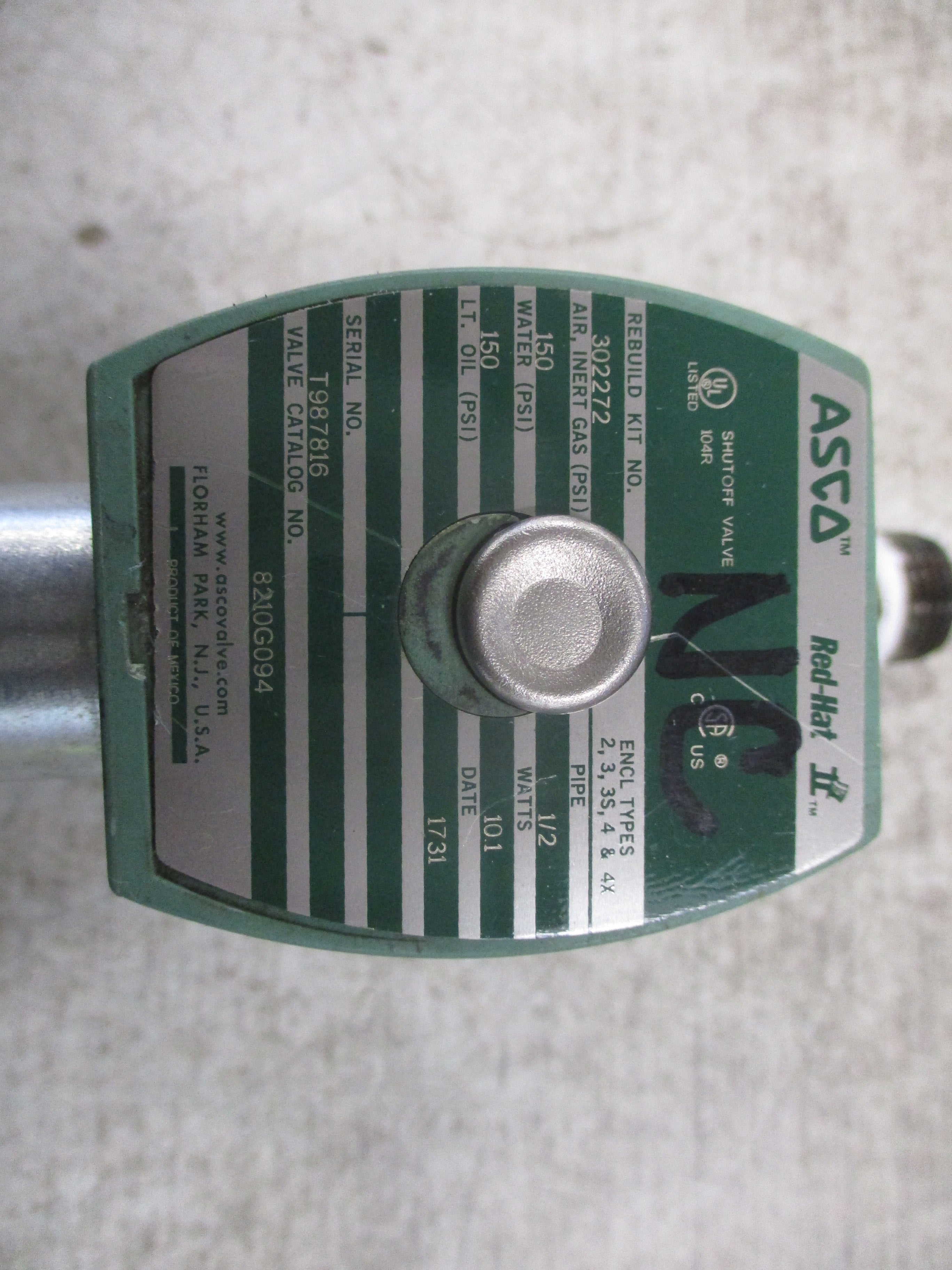 Asco Red-Hat II Solenoid Valve 8210G094 150 PSI Used