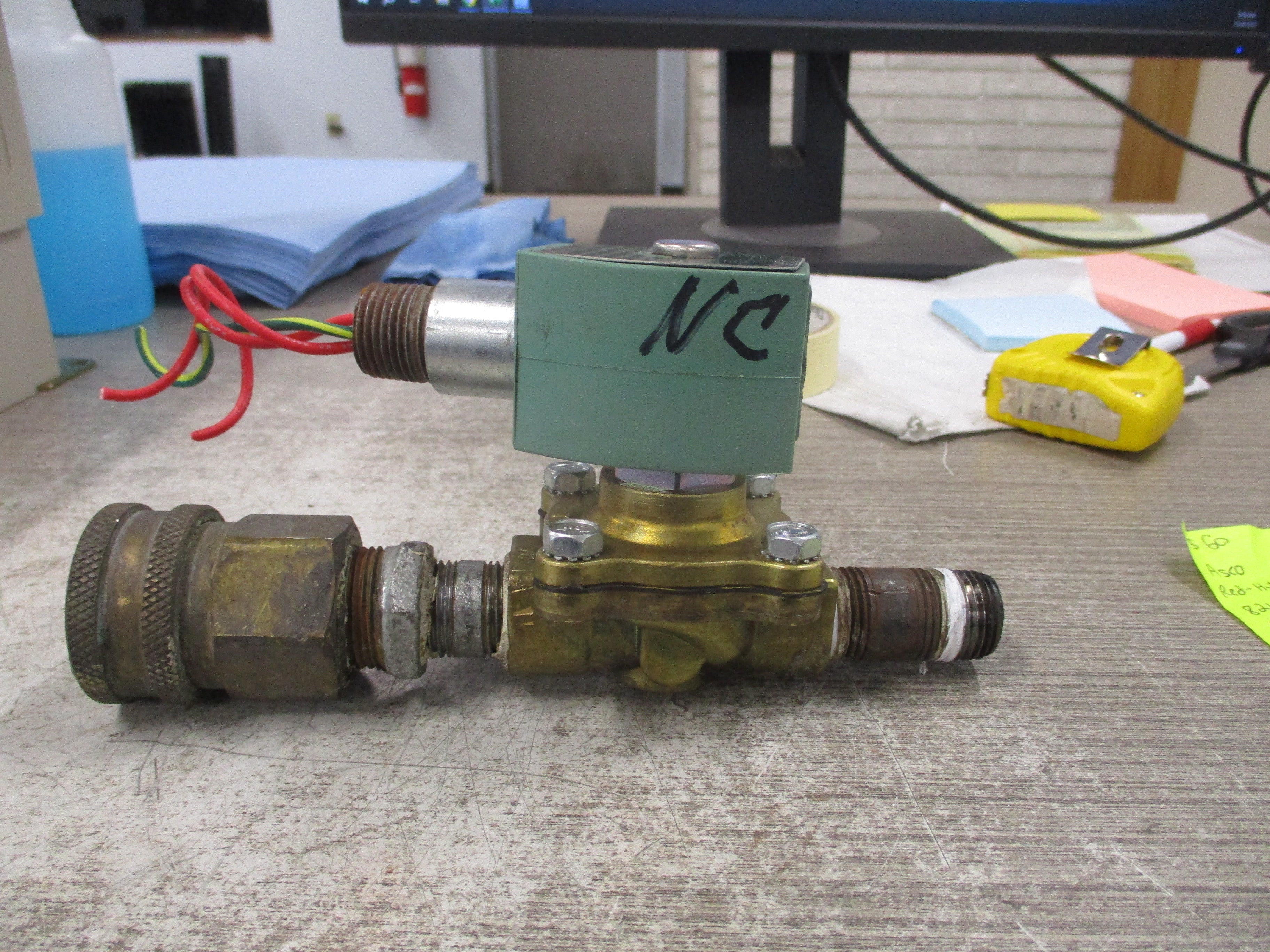 Asco Red-Hat II Solenoid Valve 8210G094 150 PSI Used