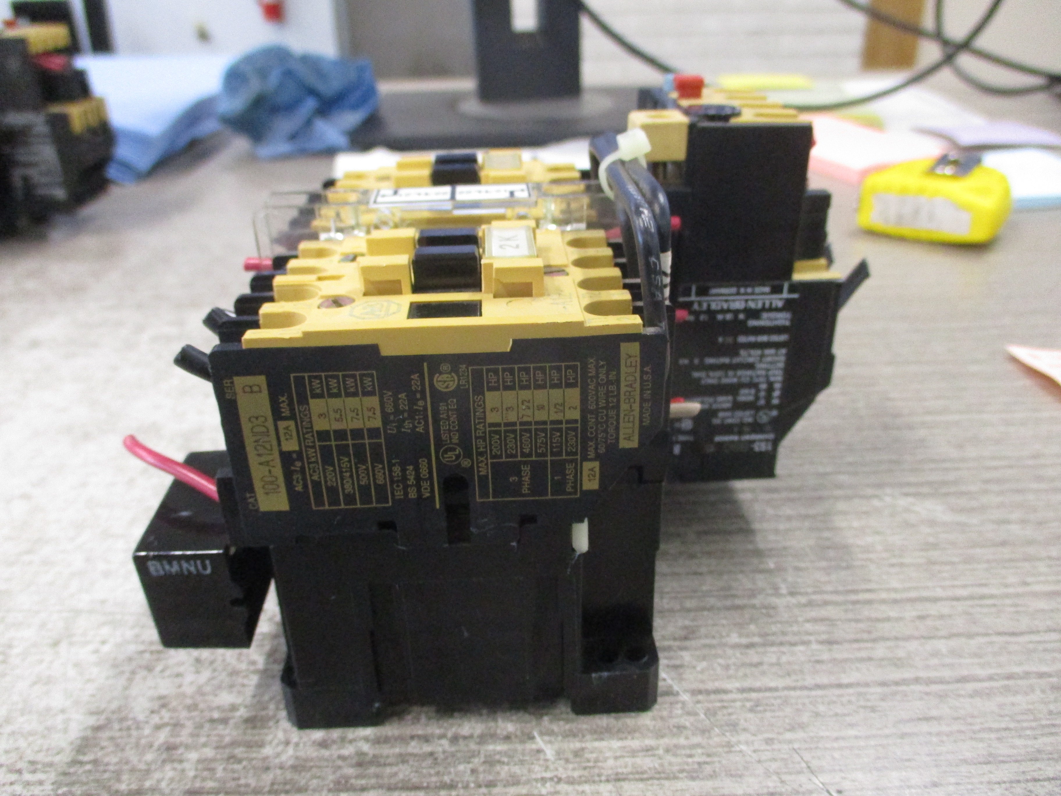 Allen-Bradley Reversing Starter 100-A12ND3/193-BSC 15 120V Coil Trip: 10-16 Used