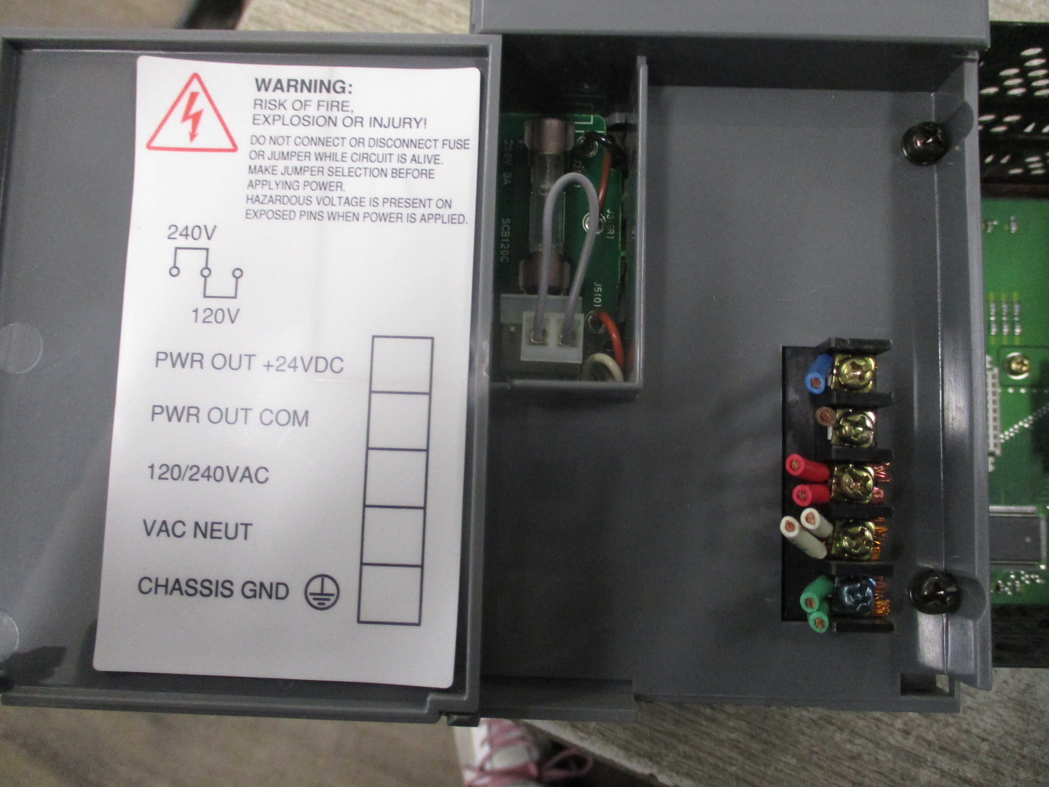Allen-Bradley SLC 500 PLC Rack W/Power Supply 1746-A10/1746-P2 10-Slot Used