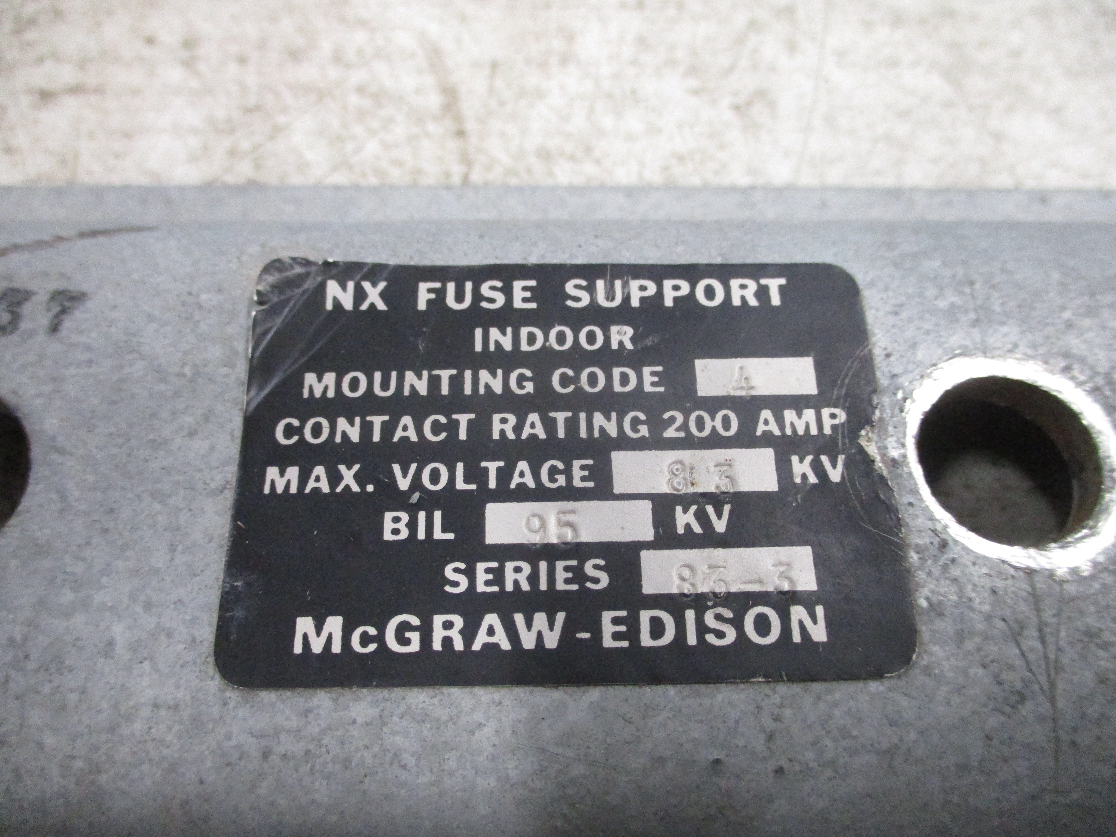 McGraw-Edison NX Fuse Support 83-3 200A 8.3KV Used