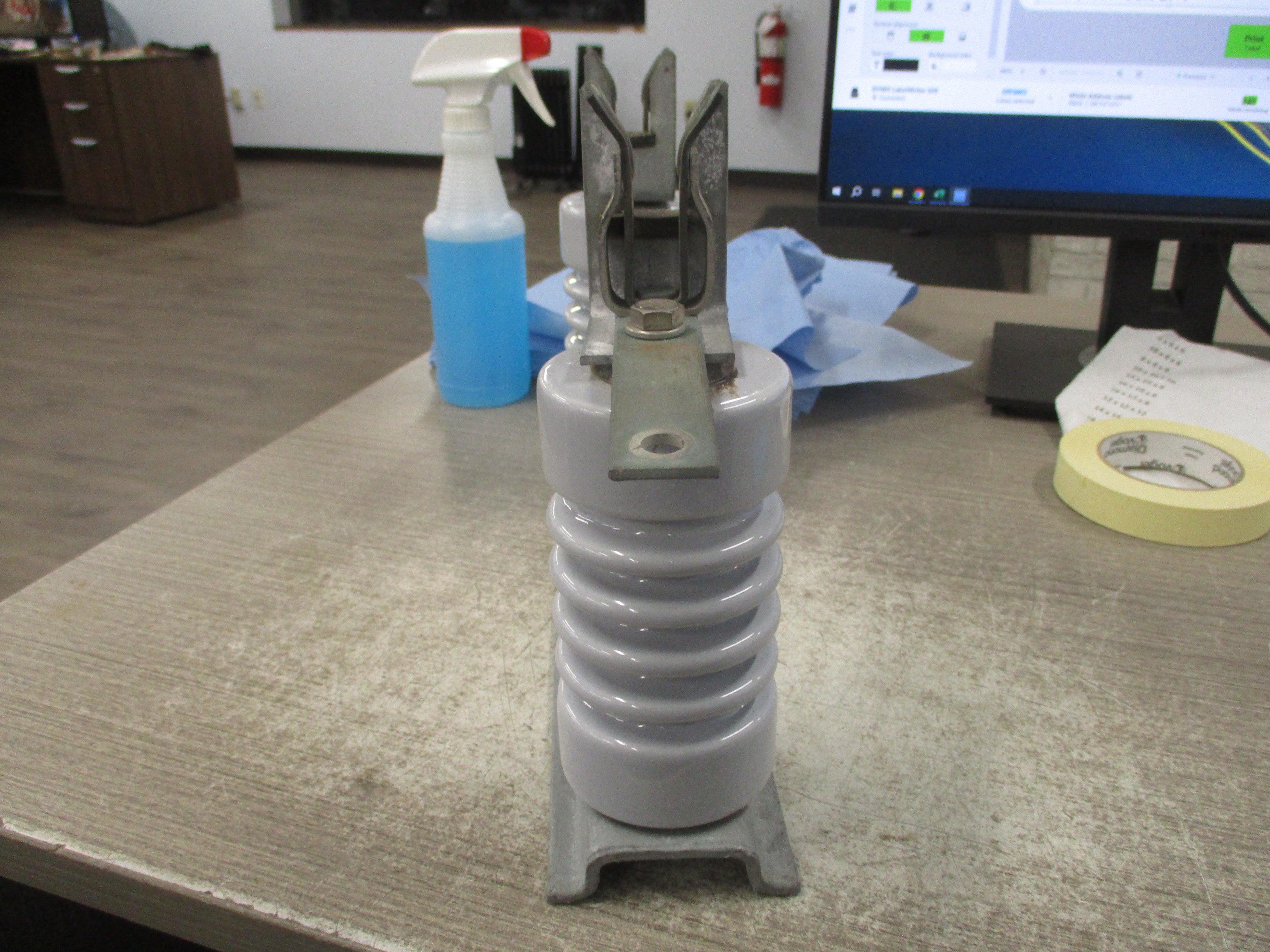 McGraw-Edison NX Fuse Support 83-3 200A 8.3KV Used
