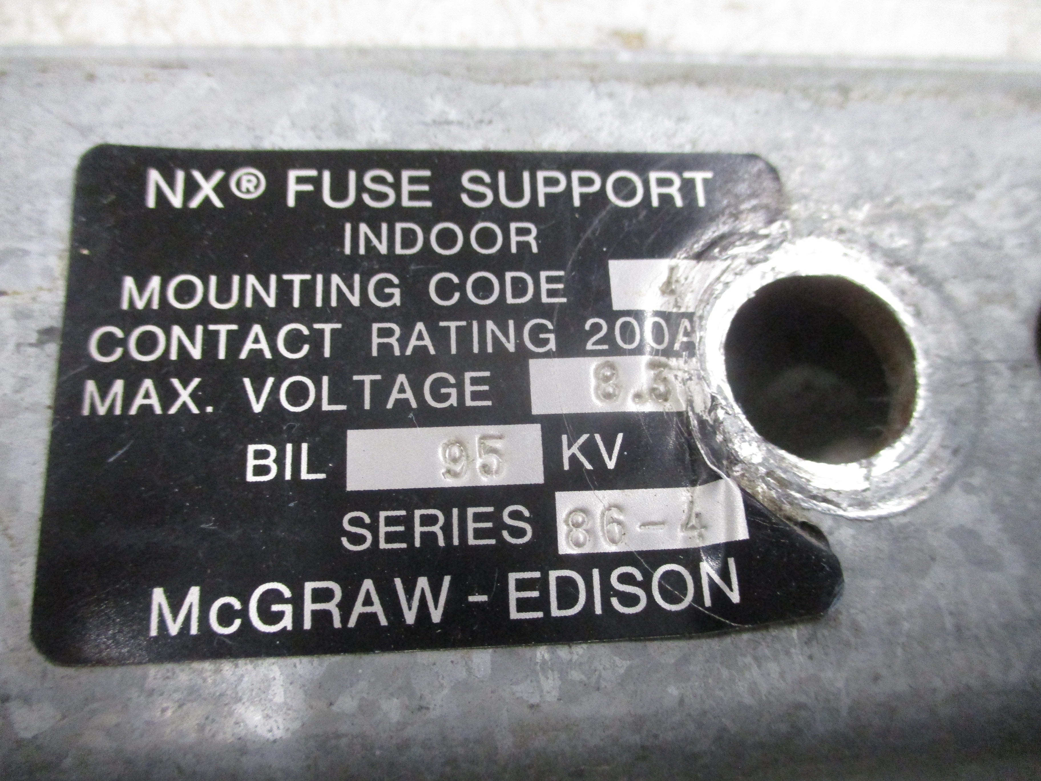 McGraw-Edison NX Fuse Support 86-4 200A 8.3KV Used