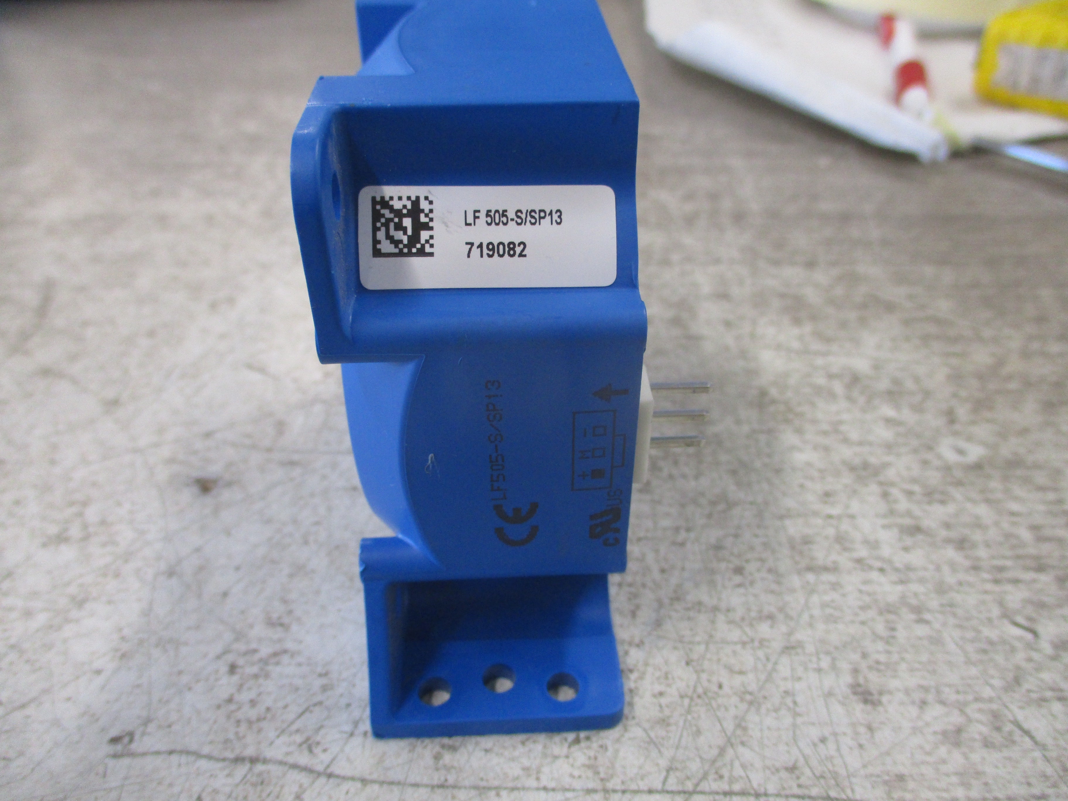 LEM Current Transducer LF 505-S/SP13 *Broken Terminal Clip* Used
