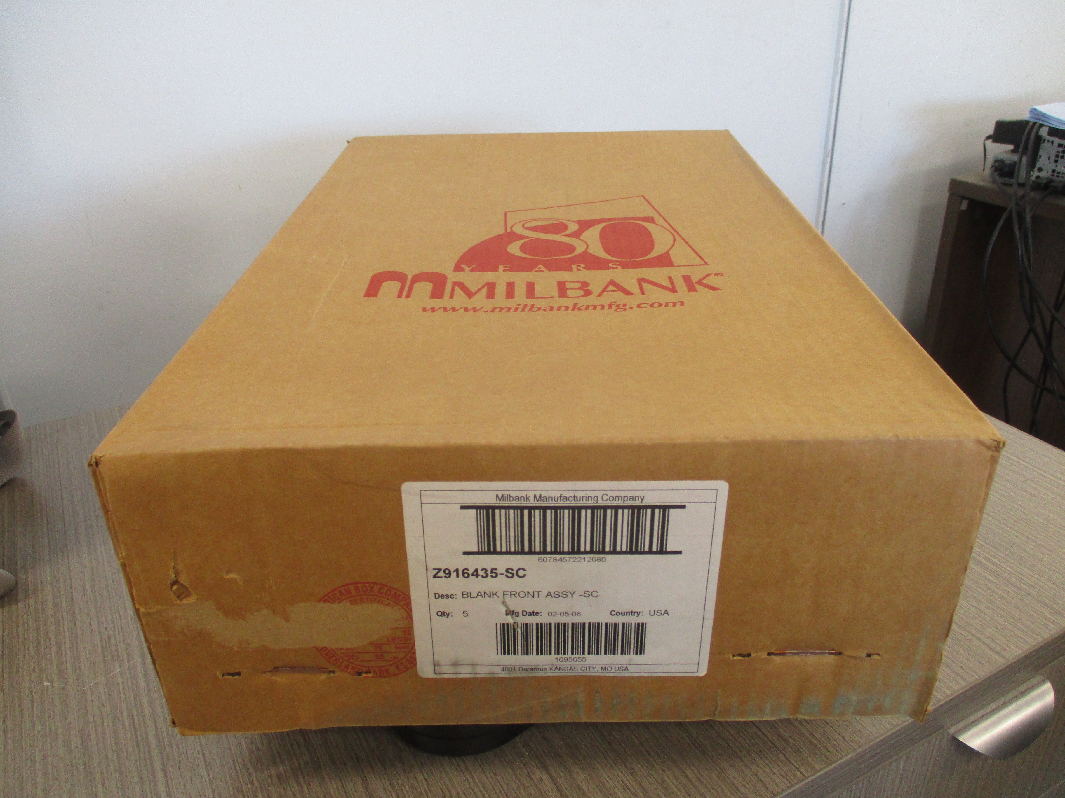 Milbank Meter Socket Blank Front Assembly Z916435-SC *Box of 5* New Surplus
