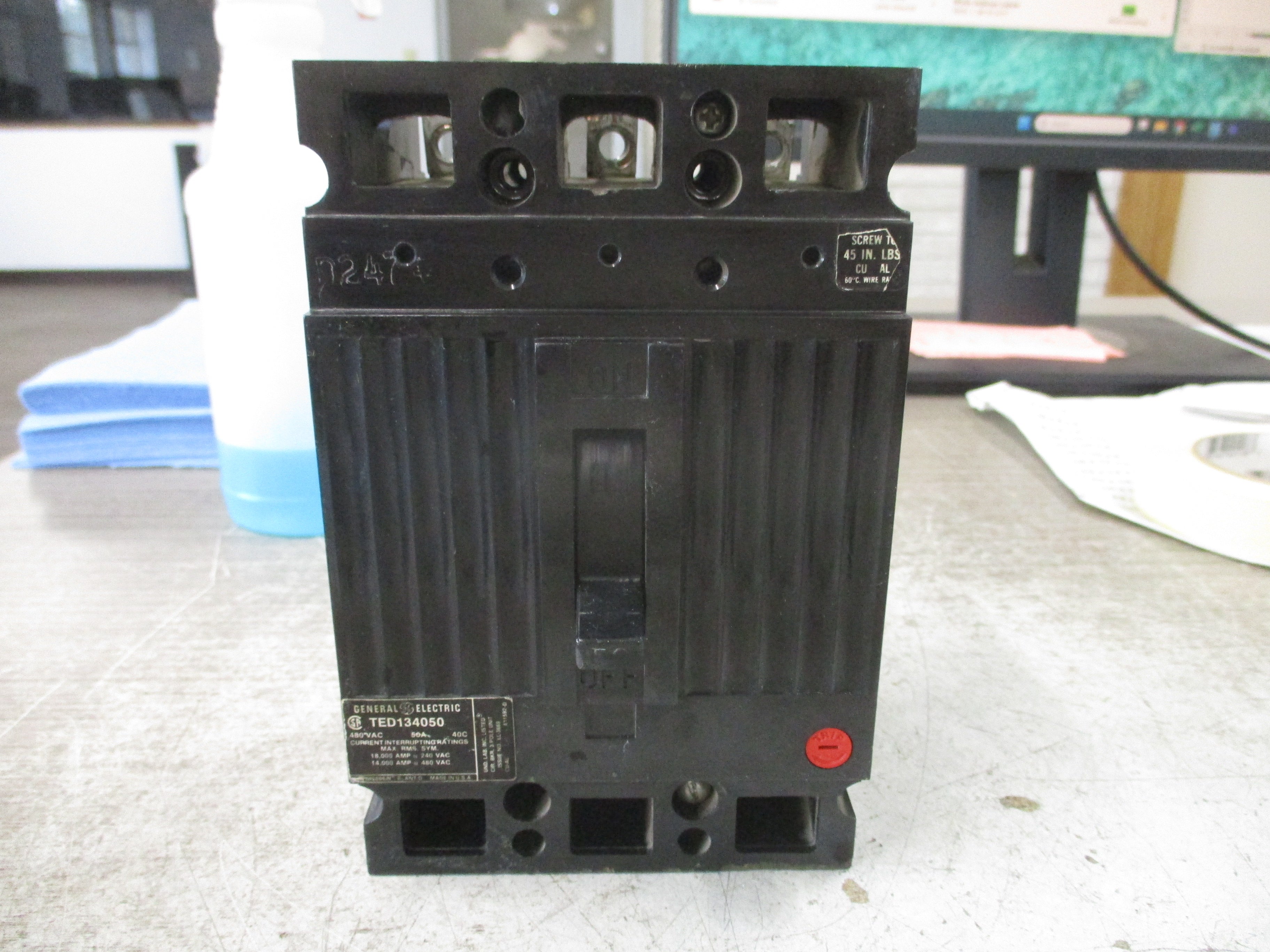 GE Circuit Breaker TED134050 50A 240/480V 3P *Missing (1) Lug* Used