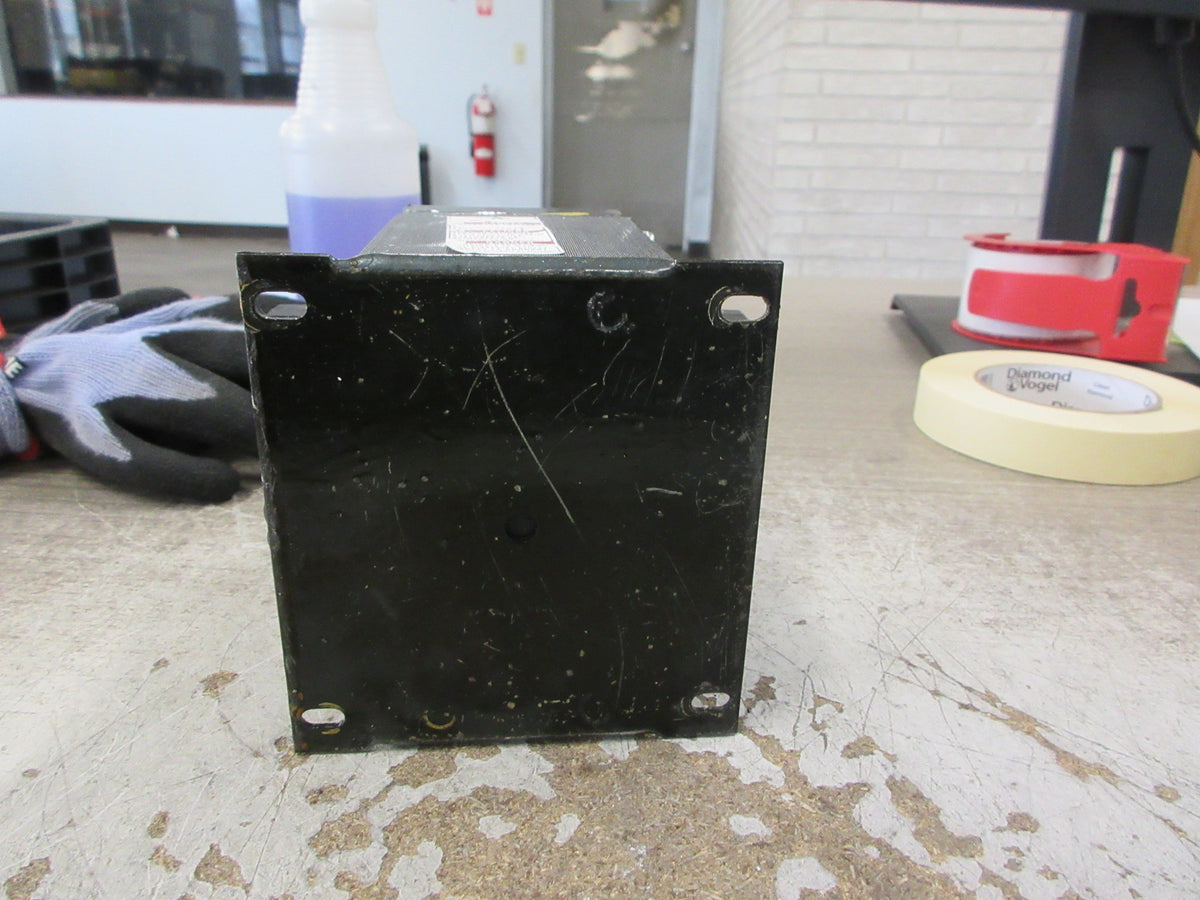 Square D Transformer 9070T500D31 0.500KVA Pri: 240/480V Sec: 120/240V Used