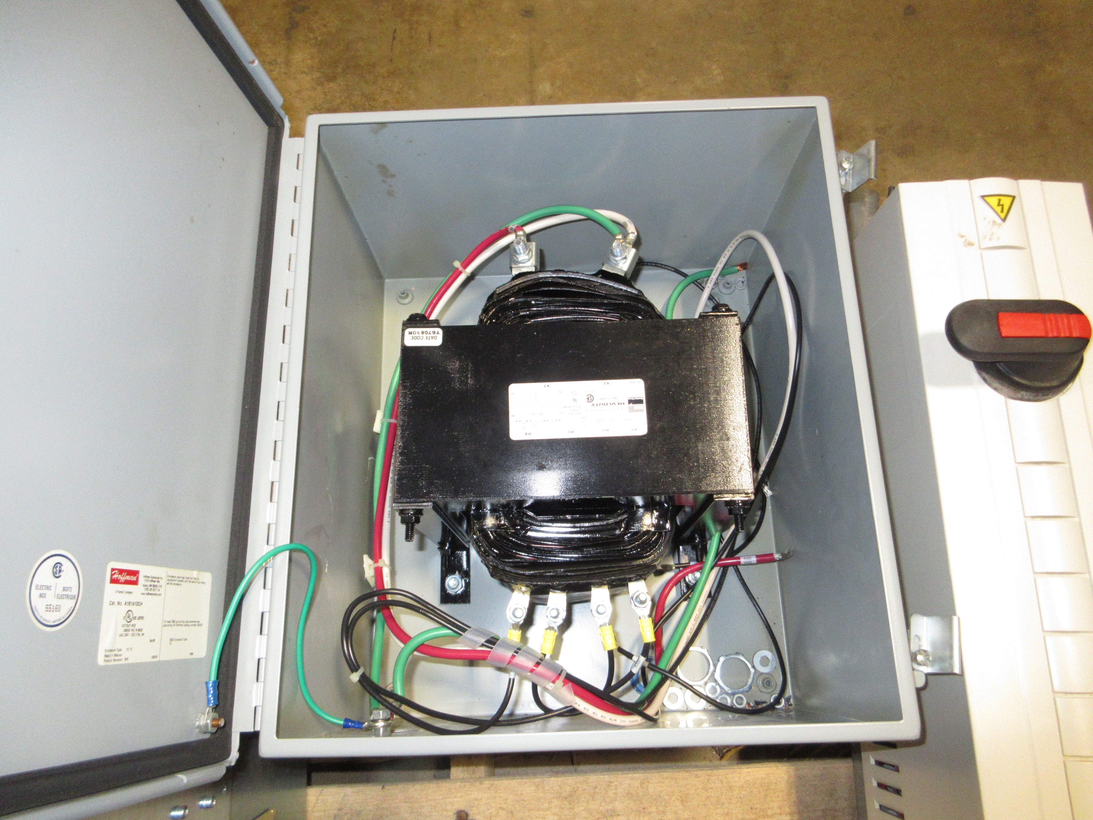 Hevi-Duty Enclosed Transformer T5000 5kVA Pri: 240/480V Sec: 120V Used