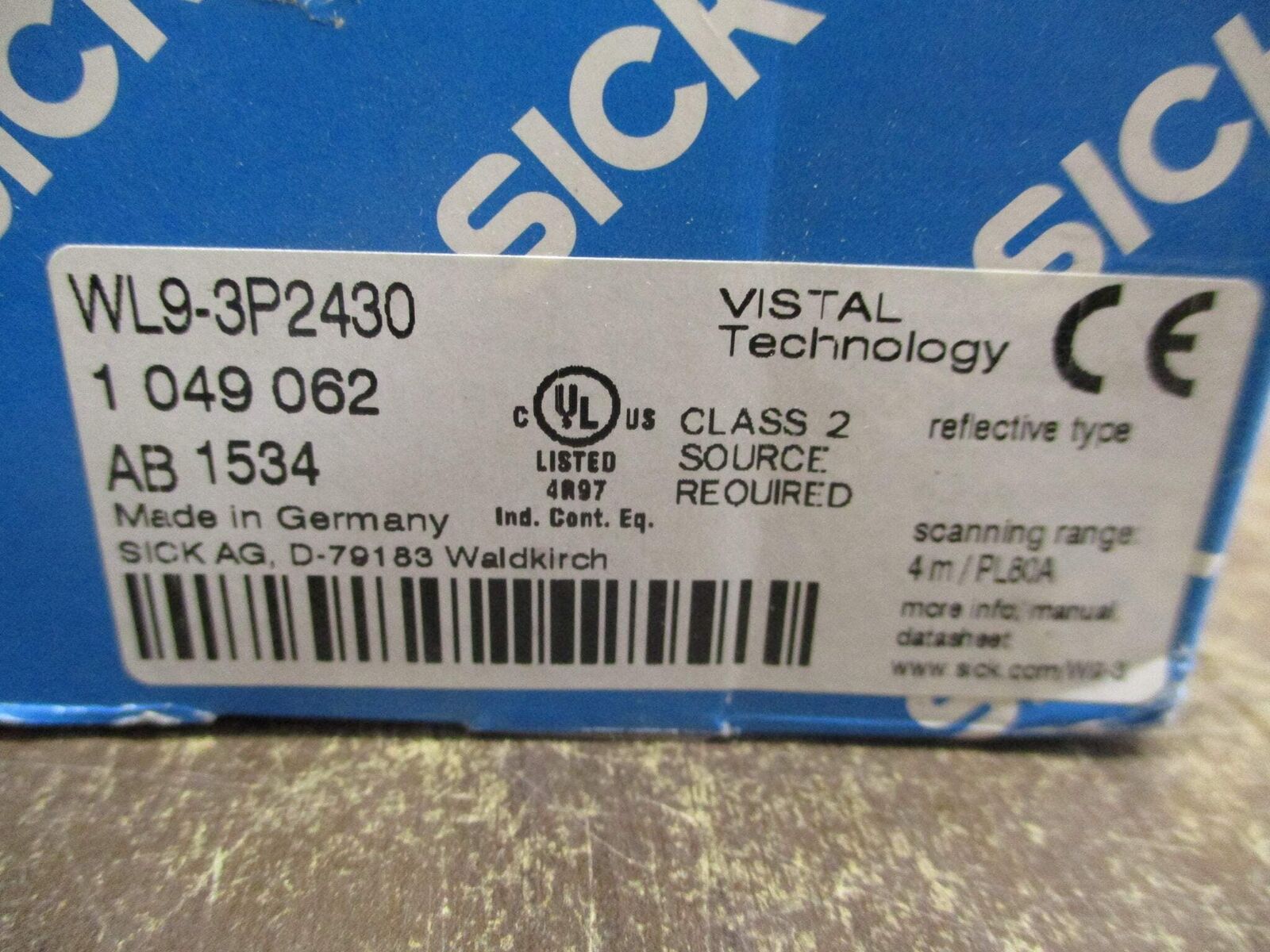 SICK Photoelectric Sensor 1 049 062 WL9-3P2430 New Surplus