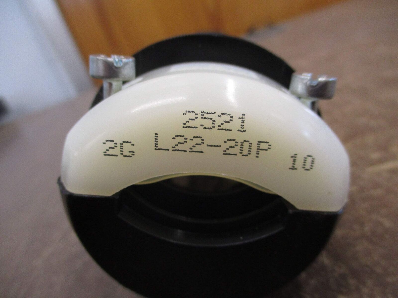 Leviton Plug 2521 20A 277/480V 4P 5W New Surplus