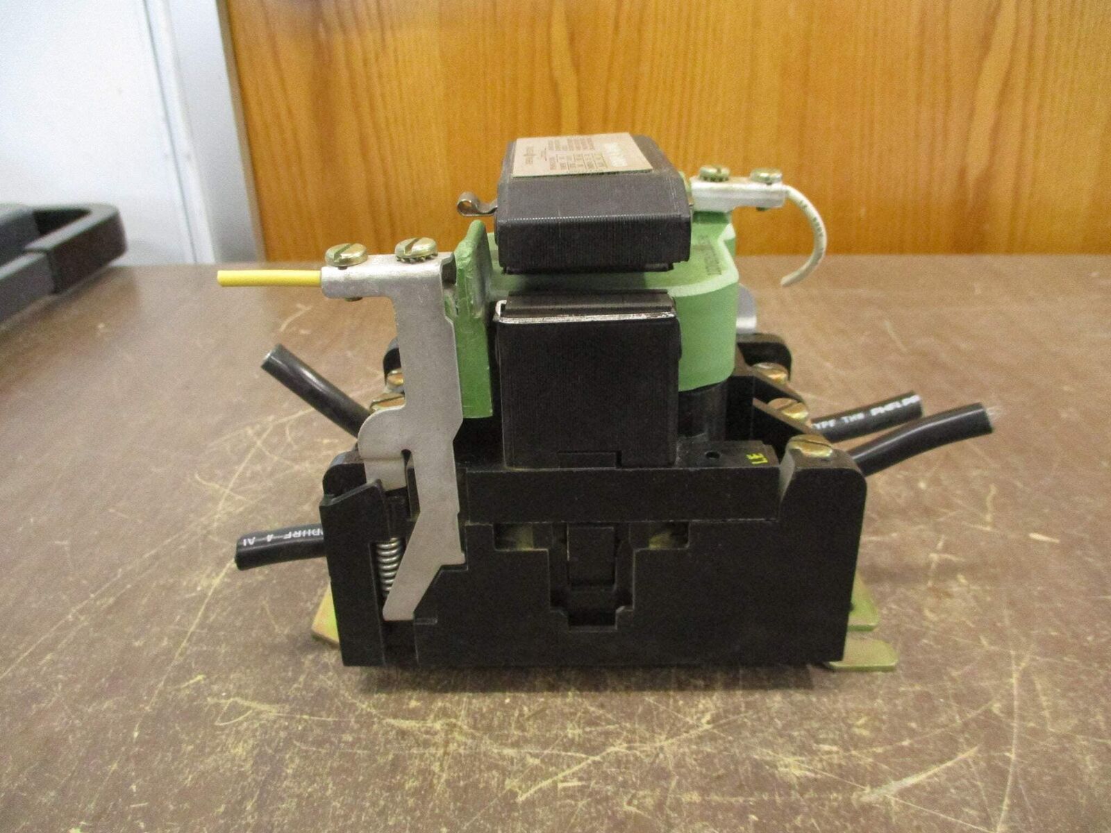 GE Lighting Contactor CR160L4700AA 120V Coil 60A 480V Used