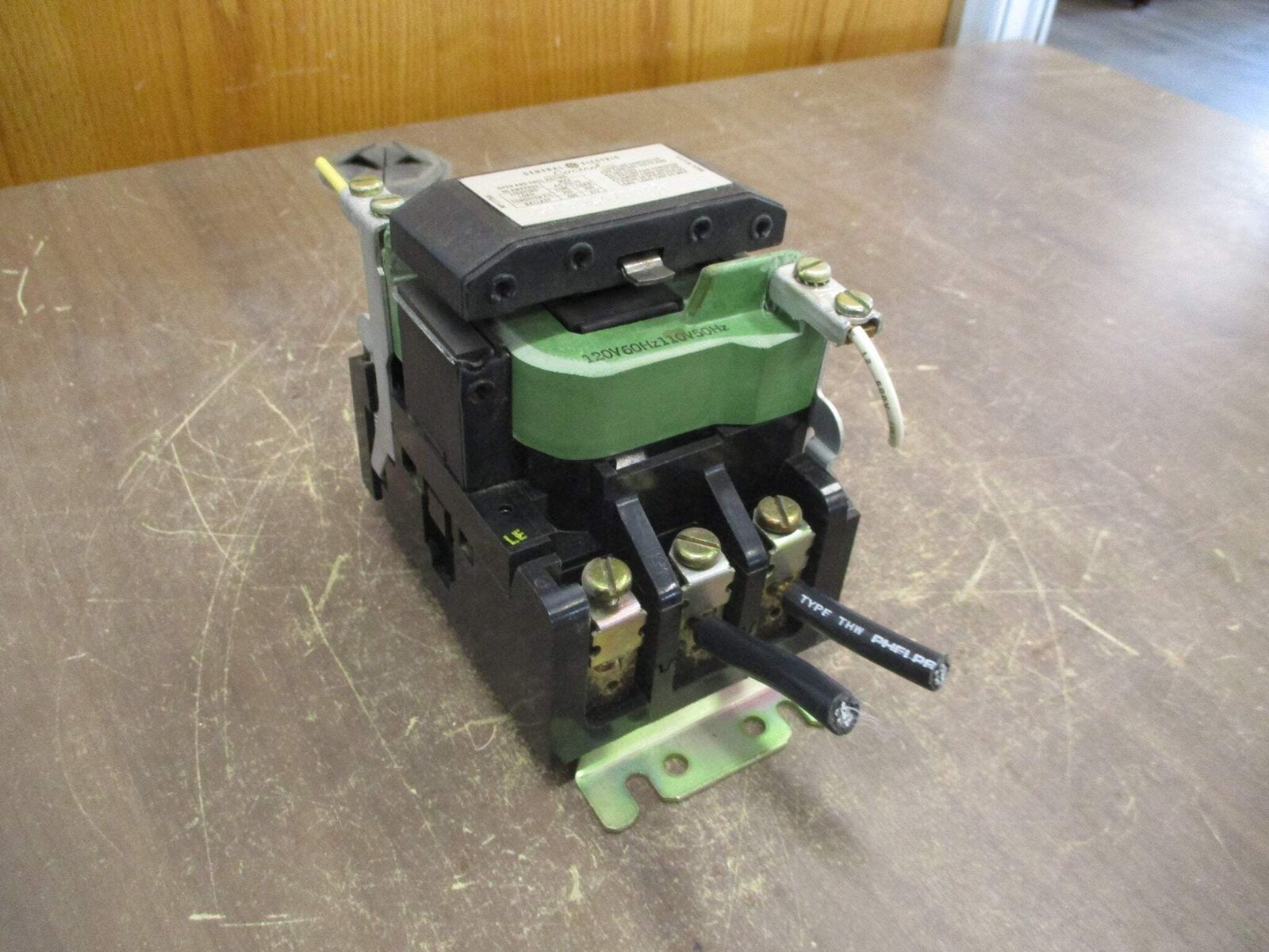 GE Lighting Contactor CR160L4700AA 120V Coil 60A 480V Used