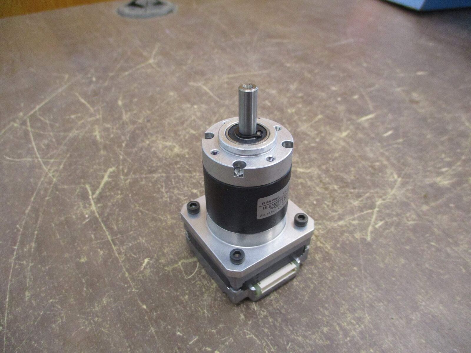 Elra Stepper Motor HLSM231-FC0.6A+PH32-13.69:1 *No Box* New Surplus