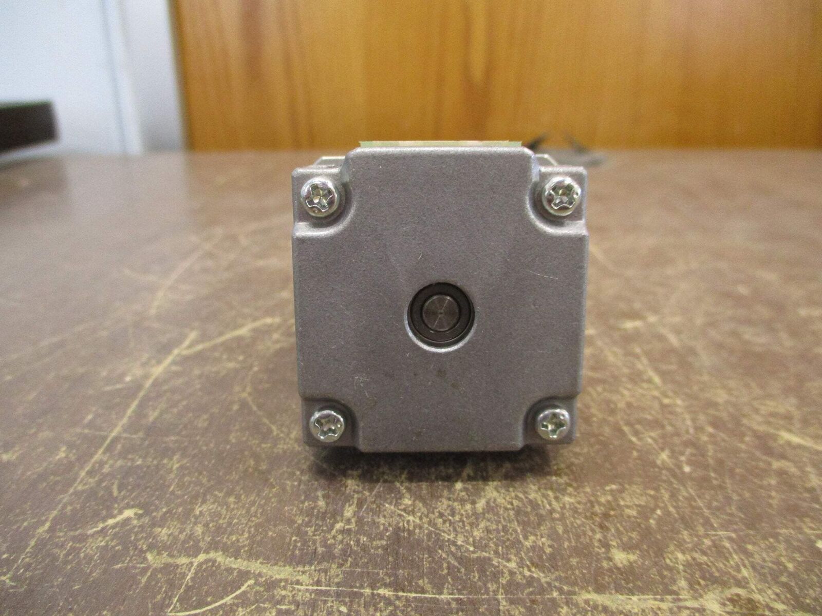 Elra Stepper Motor HLSM231-FC0.6A+PH32-13.69:1 *No Box* New Surplus