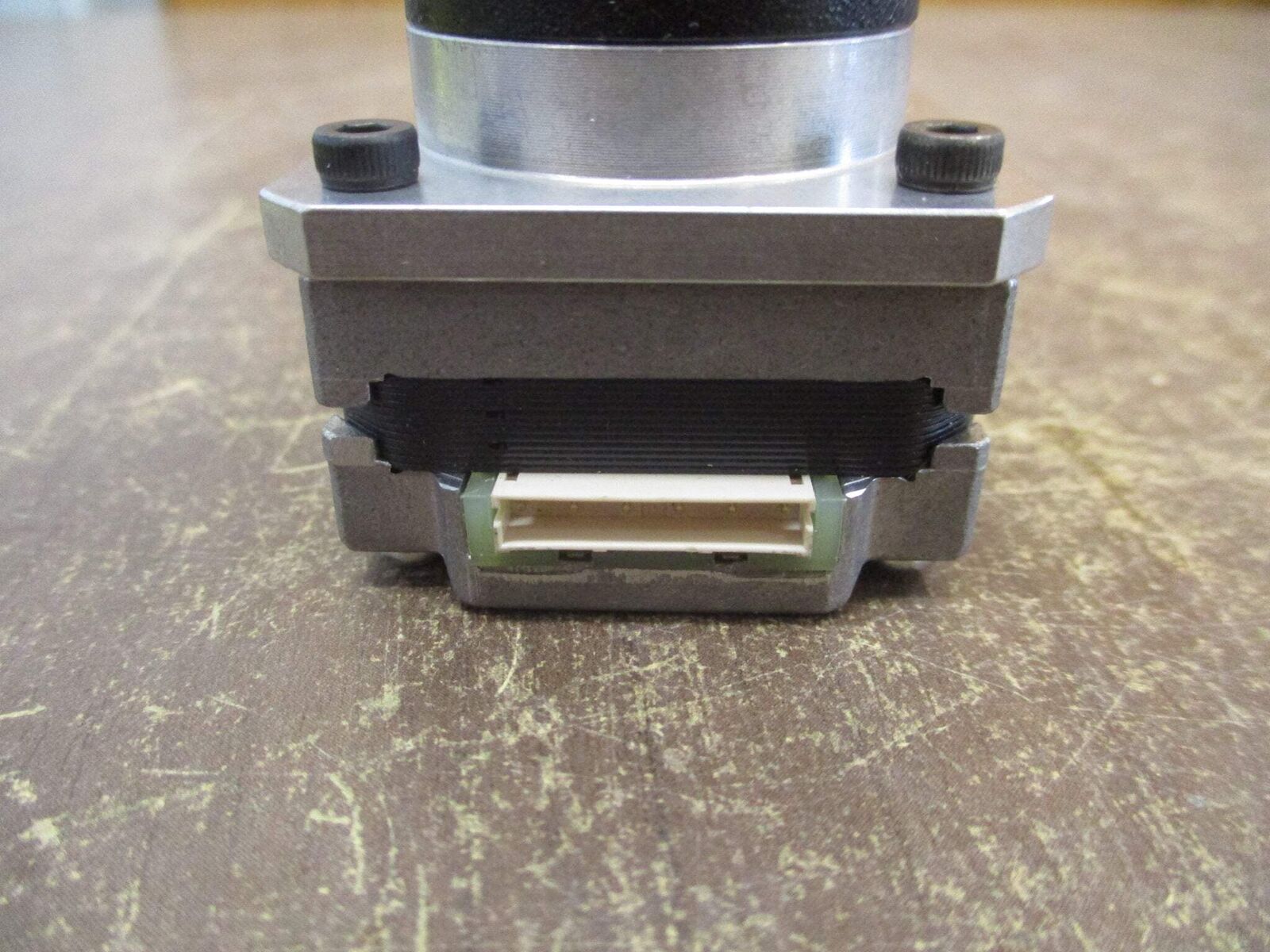 Elra Stepper Motor HLSM231-FC0.6A+PH32-13.69:1 *No Box* New Surplus