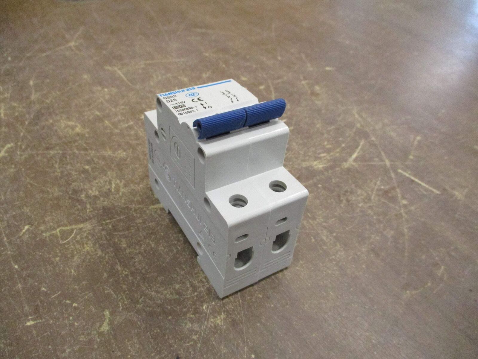 Tianshui 213 Circuit Breaker GSB2 D25 25A 415V 2P Used