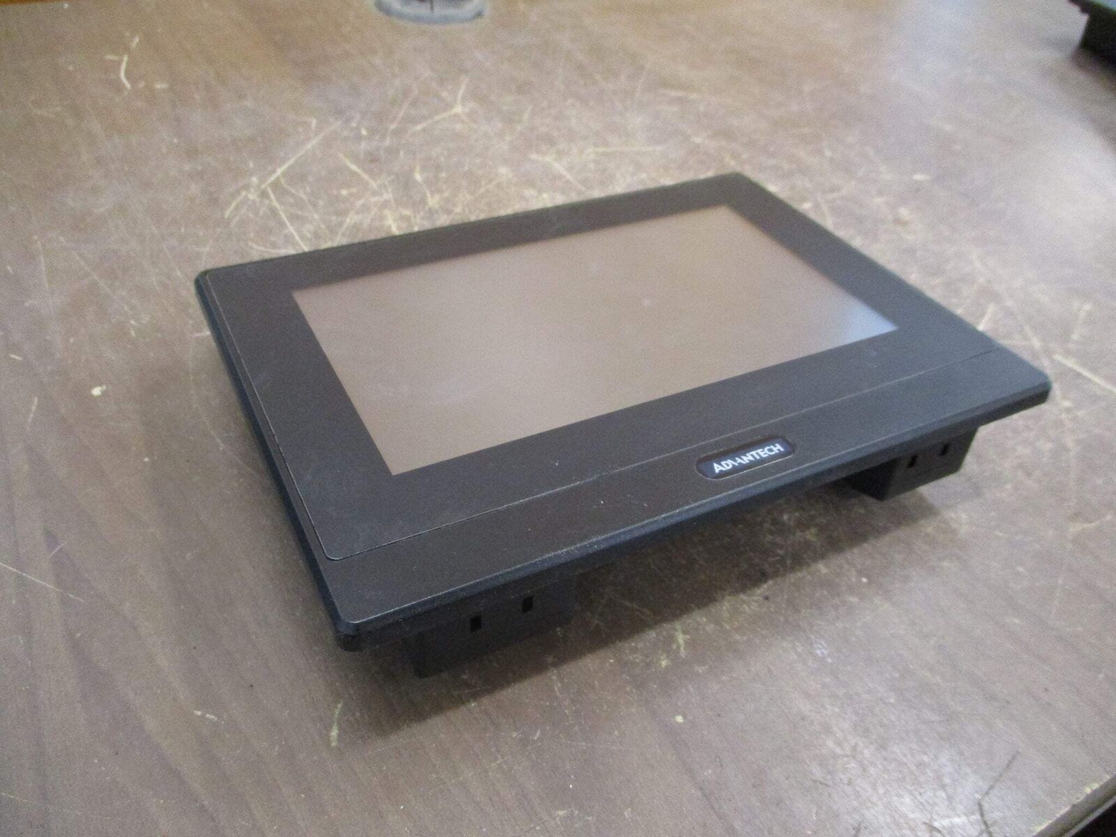 Advantech Operator Panel WOP-2070K-S1AE 24VDC 0.6A *No Mounts* Used