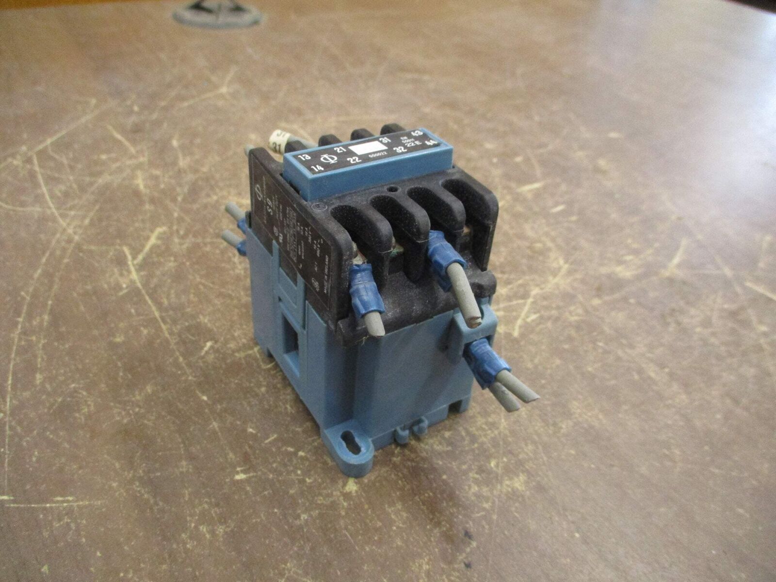 Kraus & Naimer Contactor S9 120V Coil 16A 600V Used