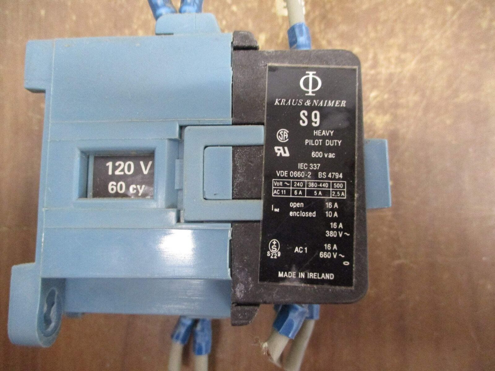 Kraus & Naimer Contactor S9 120V Coil 16A 600V Used