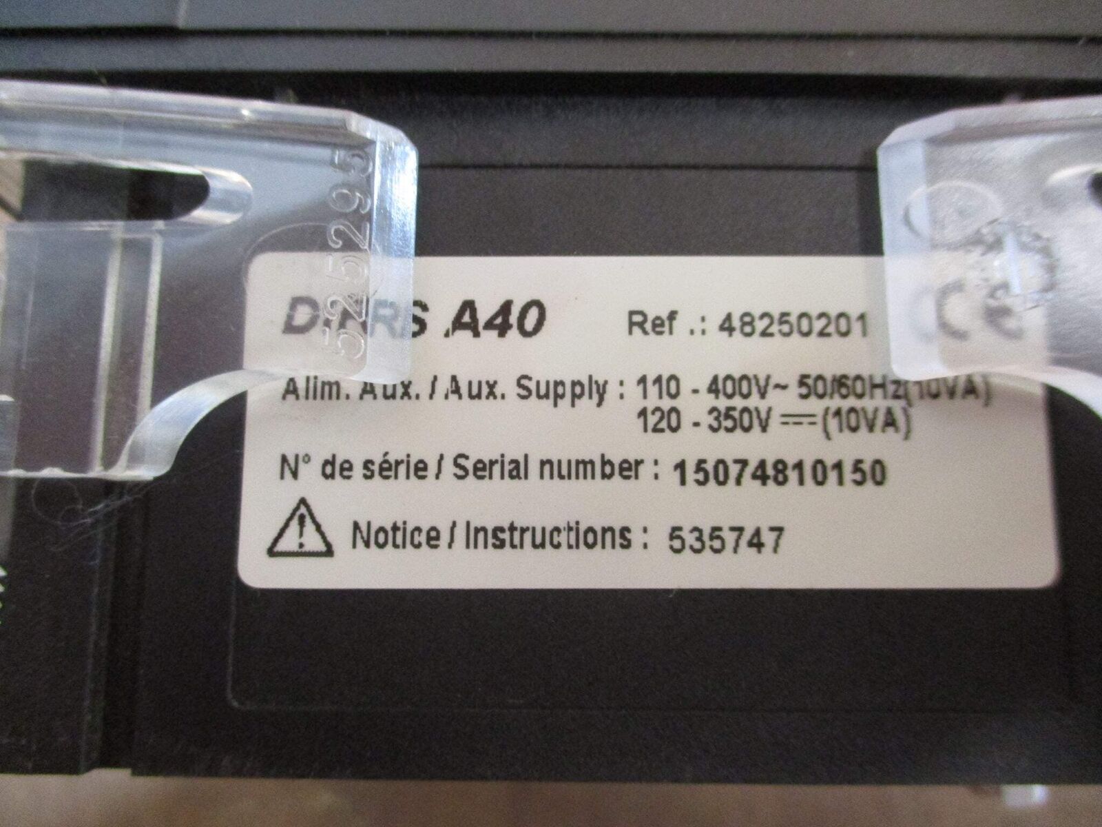 Socomec DIRIS A40 Multifunction Meter 48250201 w/ (4) Mounts Used
