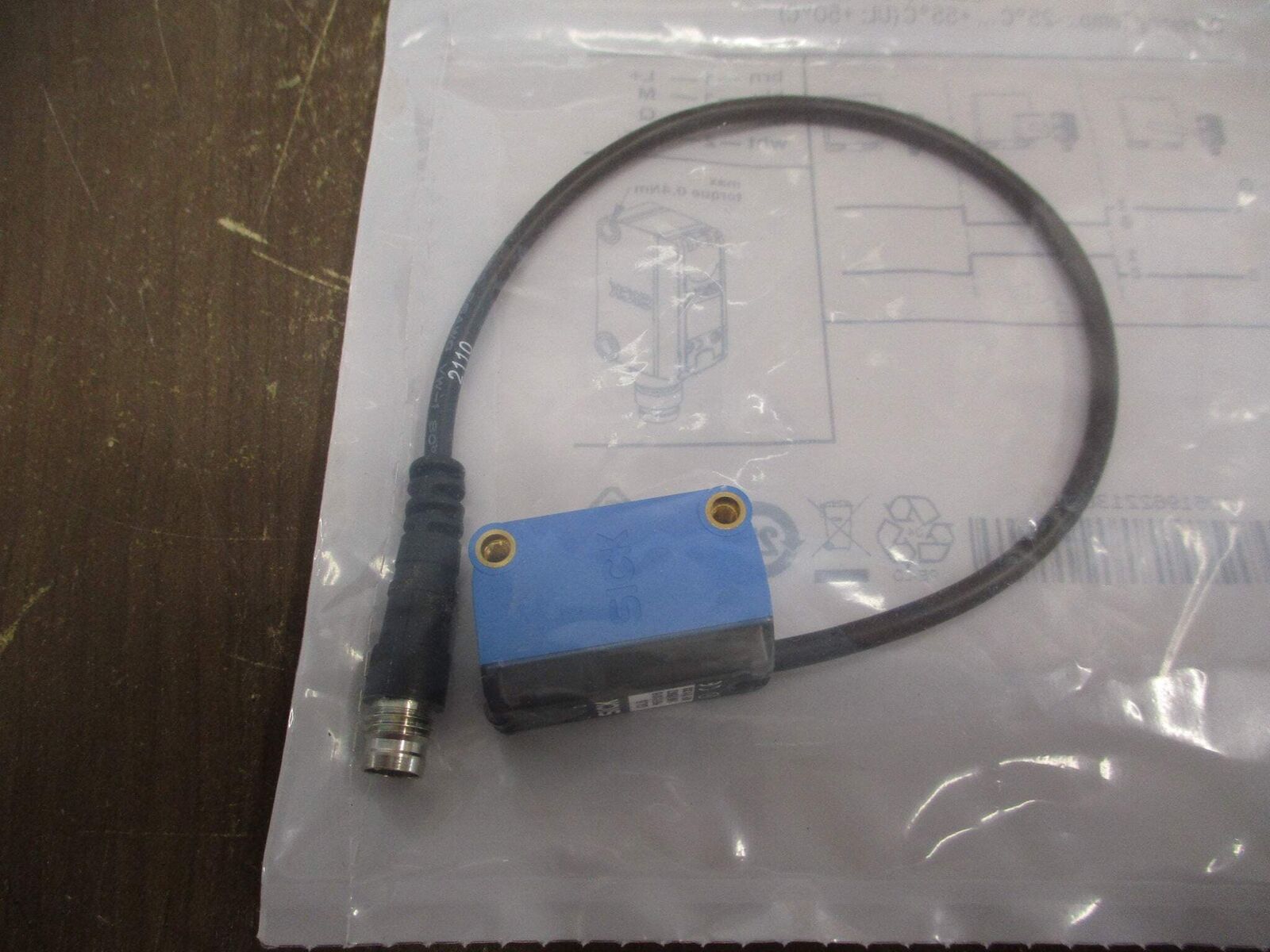 Sick Photoelectric Sensor GL6-P0511S19 10-30VDC New Surplus