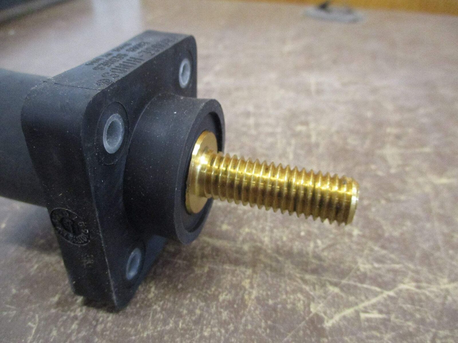 Crouse-Hinds CAM-LOK Connector E1016 *No Box* New Surplus