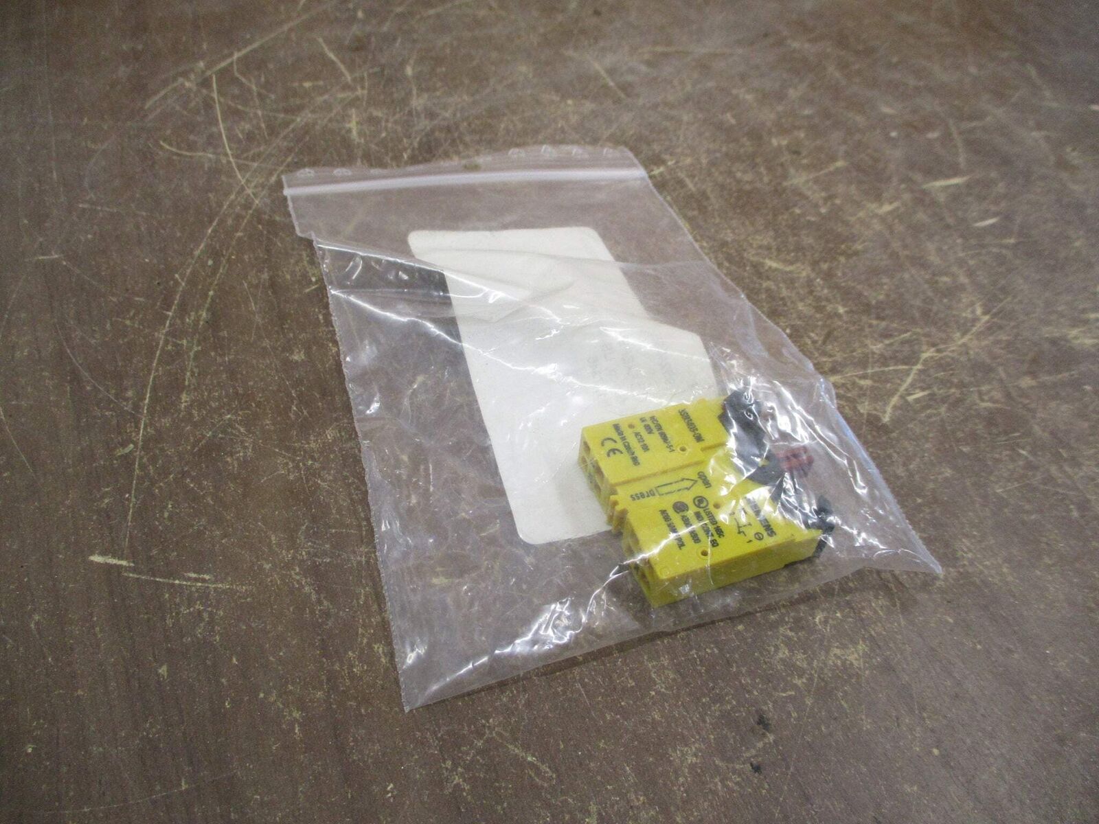 Siemens Contact Block 3SB3403-0M 10A 400V *No Box* New Surplus