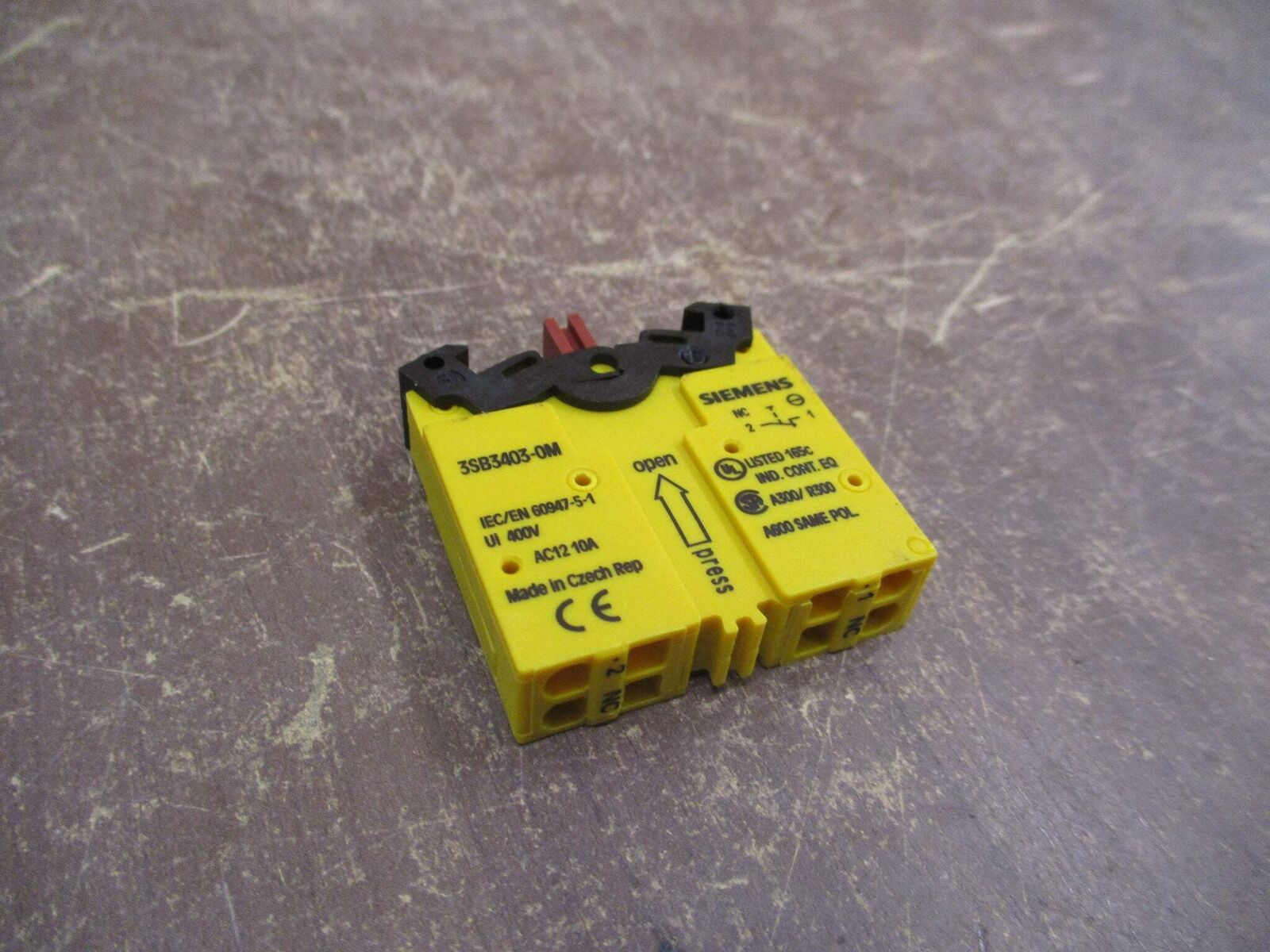 Siemens Contact Block 3SB3403-0M 10A 400V *No Box* New Surplus