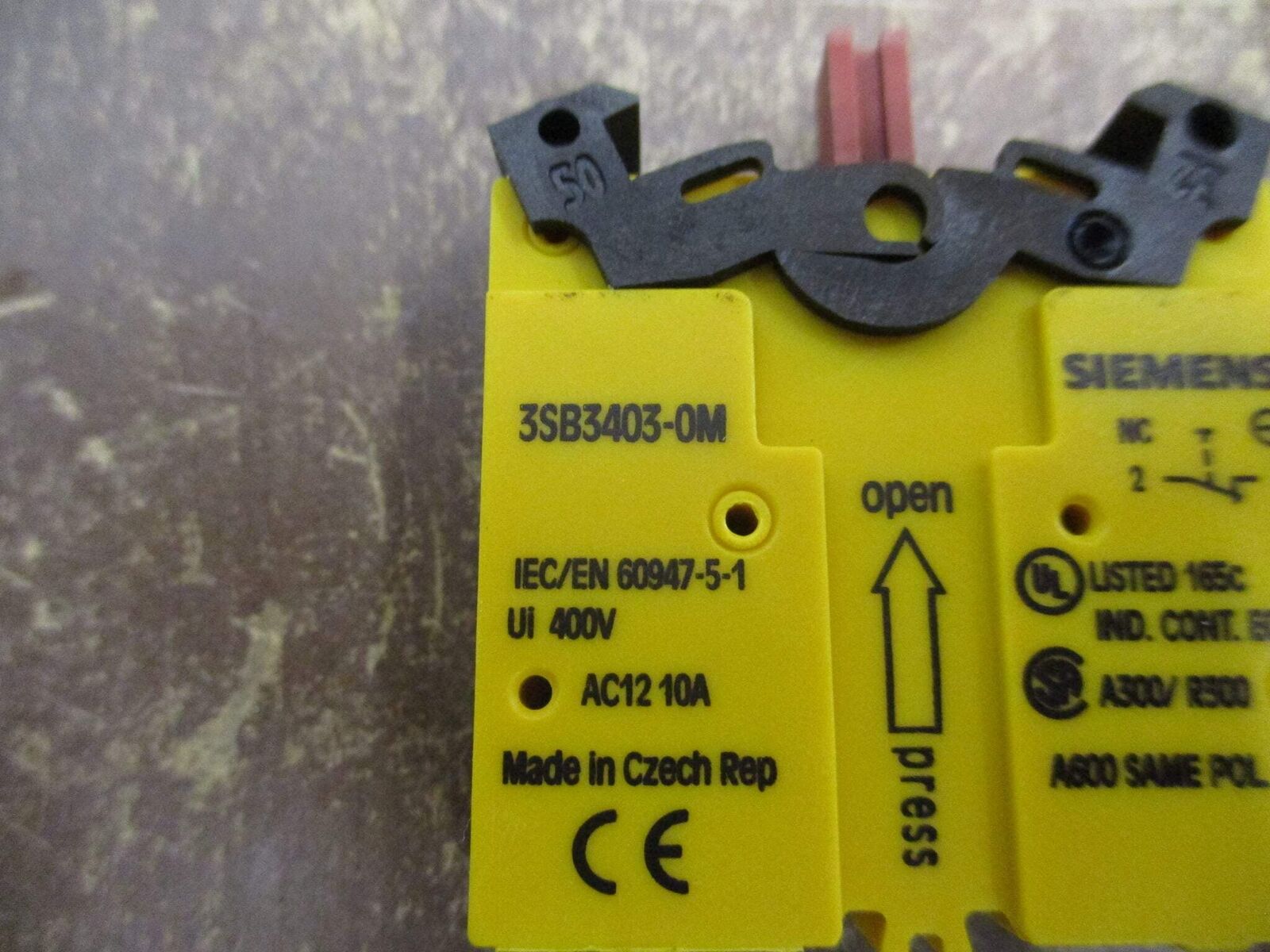 Siemens Contact Block 3SB3403-0M 10A 400V *No Box* New Surplus