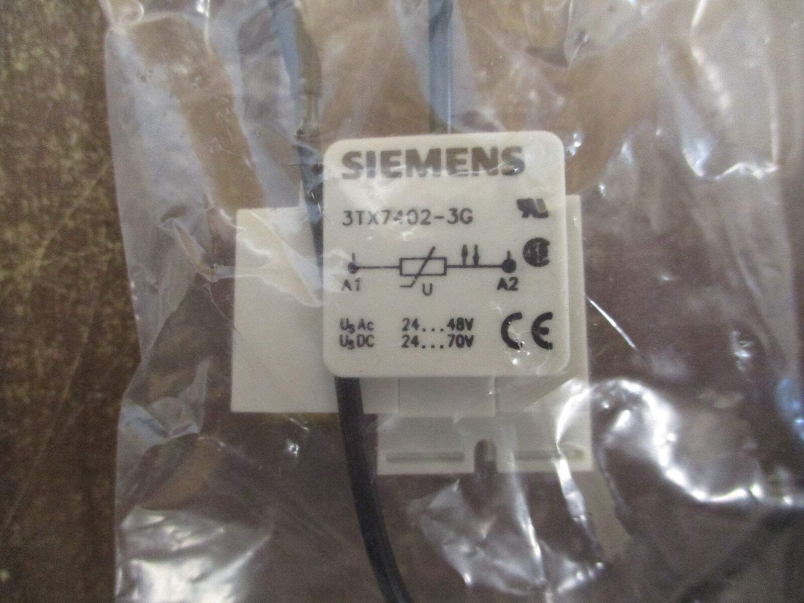 Siemens Surge Suppressor 3TX74023G New Surplus