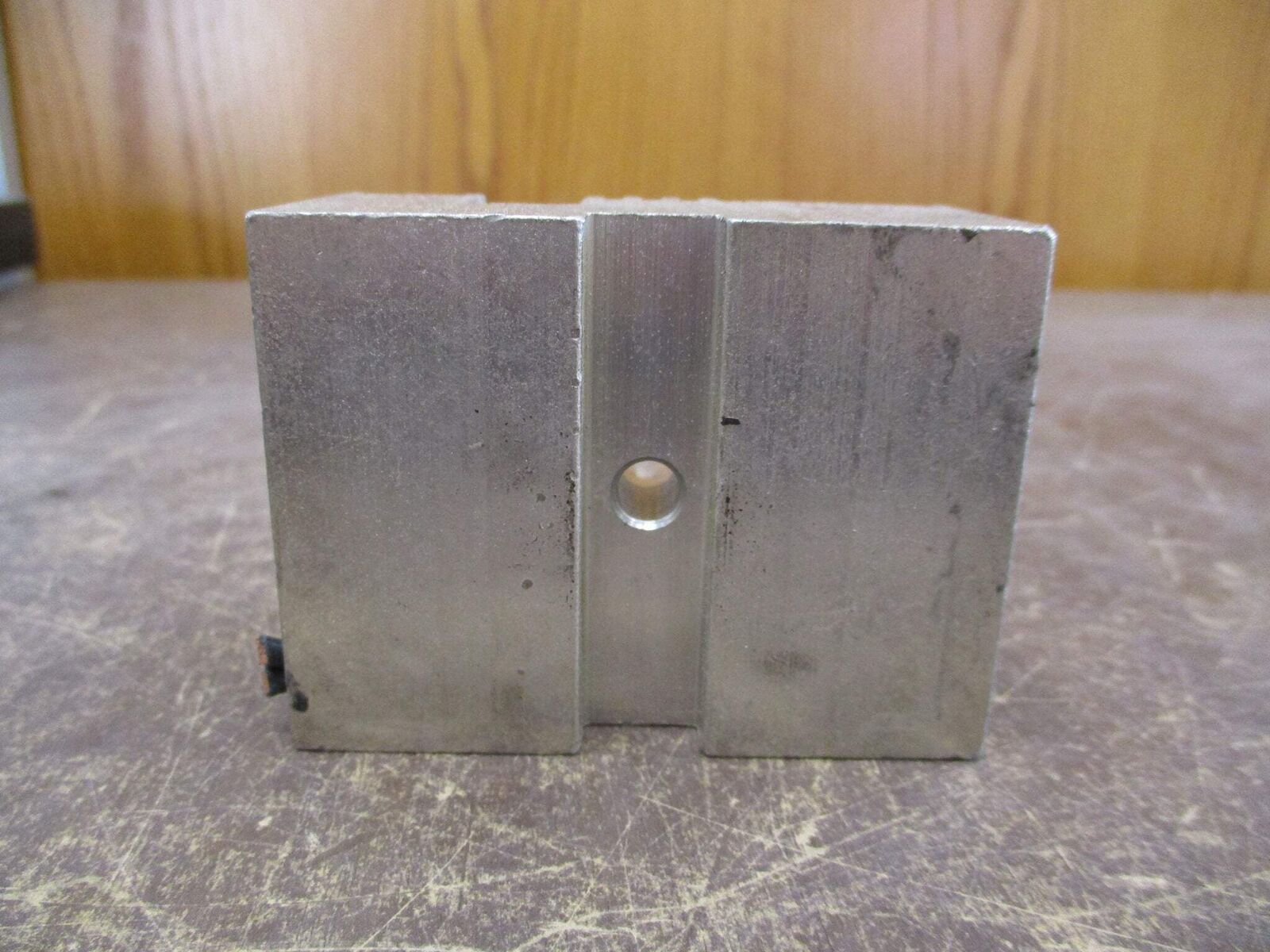 Marathon Terminal Lug 97730 Used