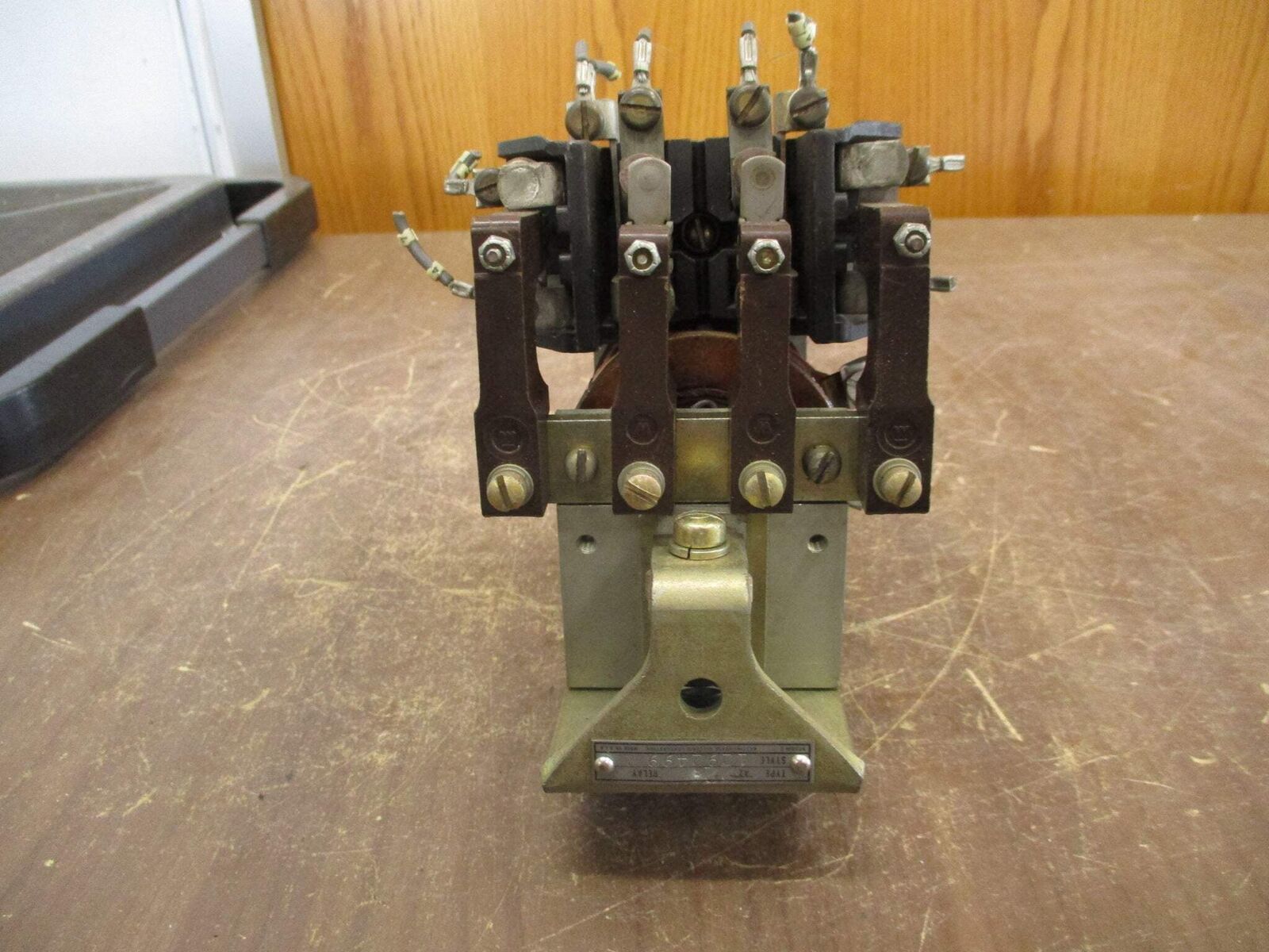 Westinghouse Type AZ22S Relay 1292499 58/115VDC Coil Used