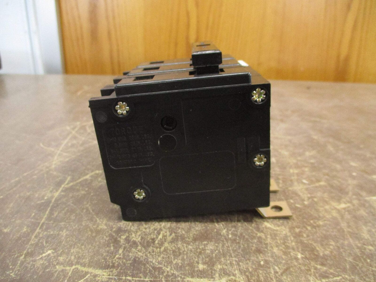 Eaton Type BA Circuit Breaker BAB3020H 20A 240V 3P Used