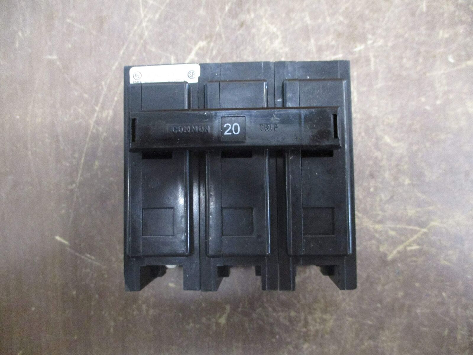 Eaton Type BA Circuit Breaker BAB3020H 20A 240V 3P Used