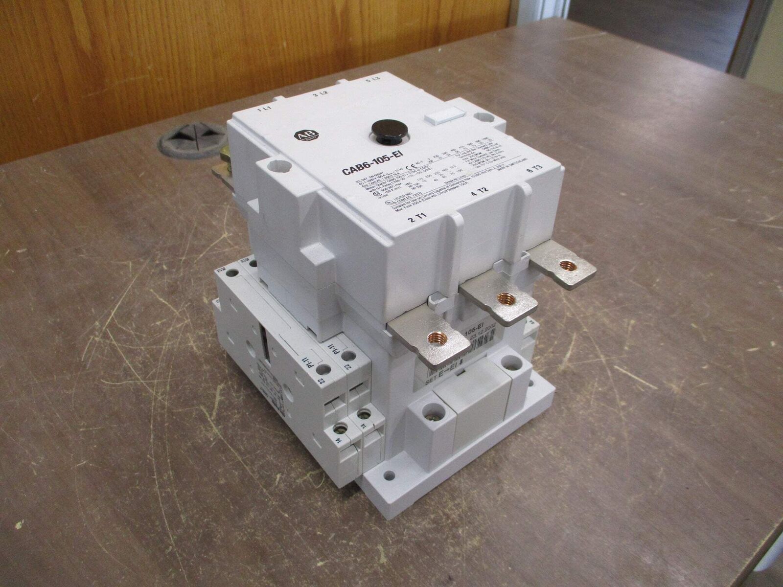 Allen-Bradley Contactor CAB6-105-EI 110-130V Coil 160A 600V Used