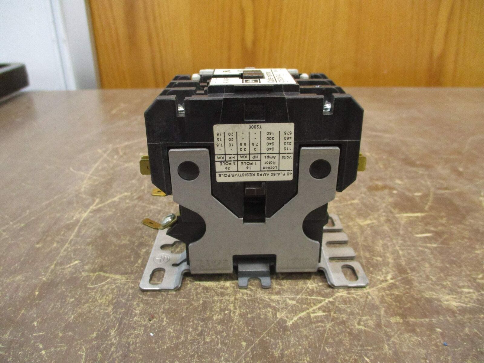 Cutler-Hammer Contactor C25DNF340 Ser. C1 120V Coil 40A w/ Aux Contact Used