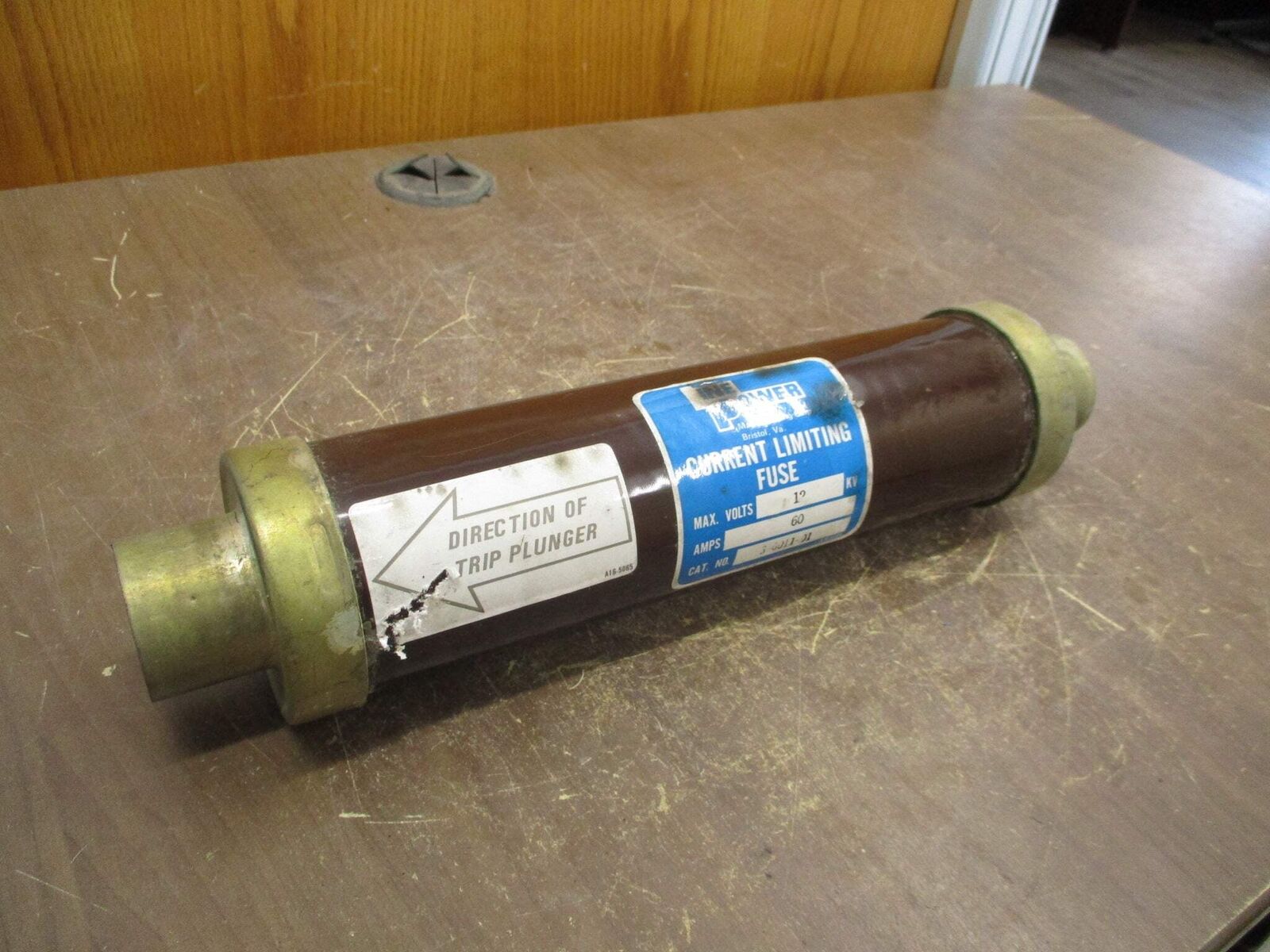Line Power Fuse 3-0011-01 60A 12kV Used
