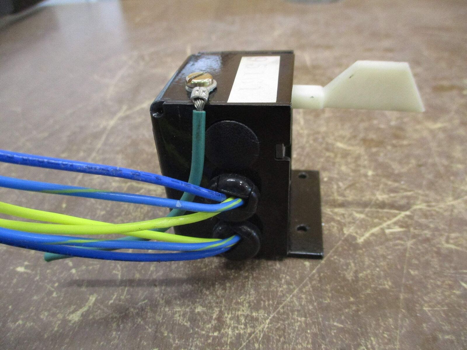 Square D Auxiliary Switch PA11286 11A 250V Used